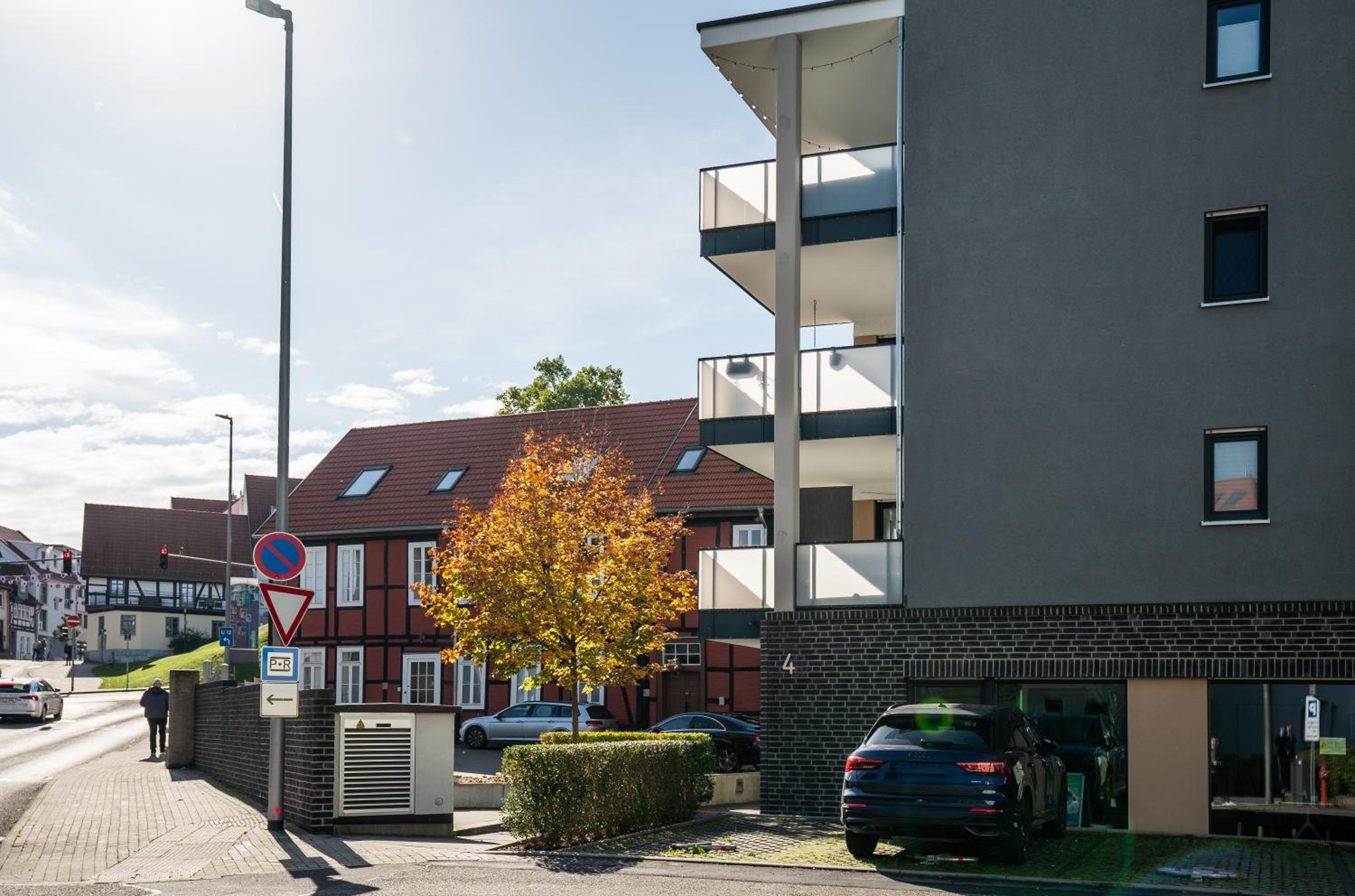 REITZ - Apartment I Zentrale Lage I Stellplatz I 55qm I 2 Zimmer I Küche I Bad I Terrasse
