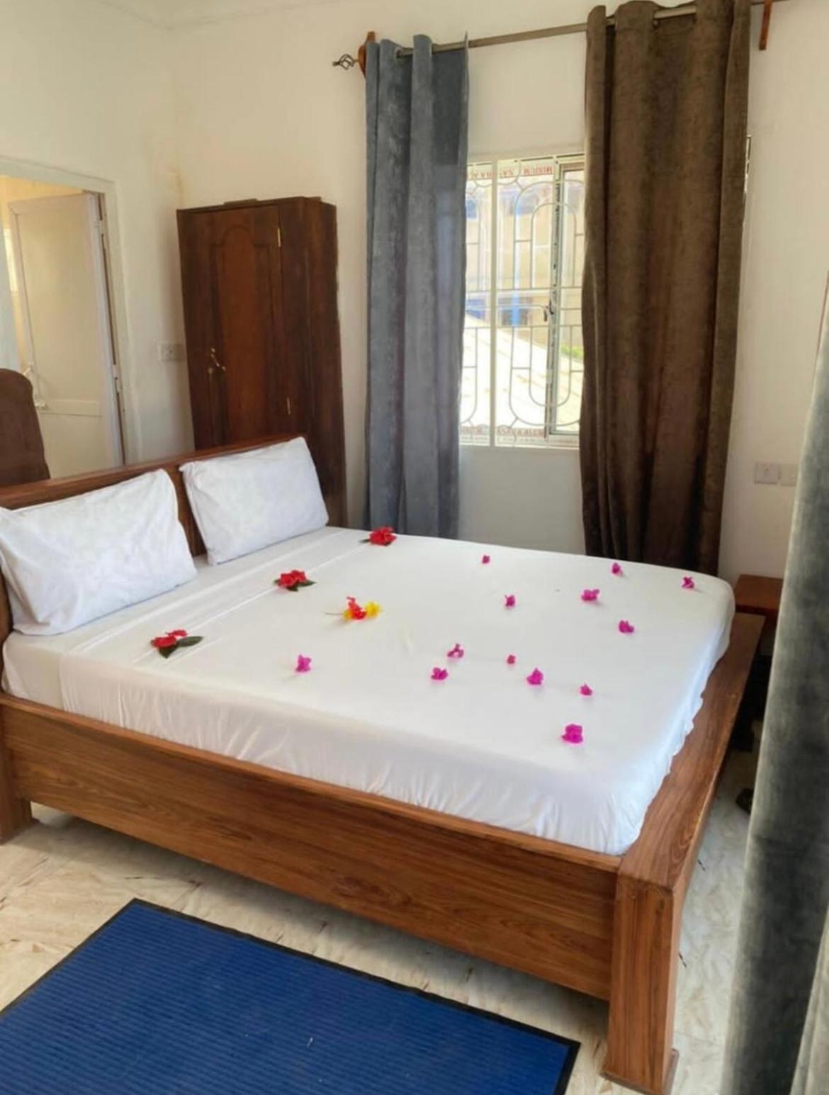Karibu Apartment