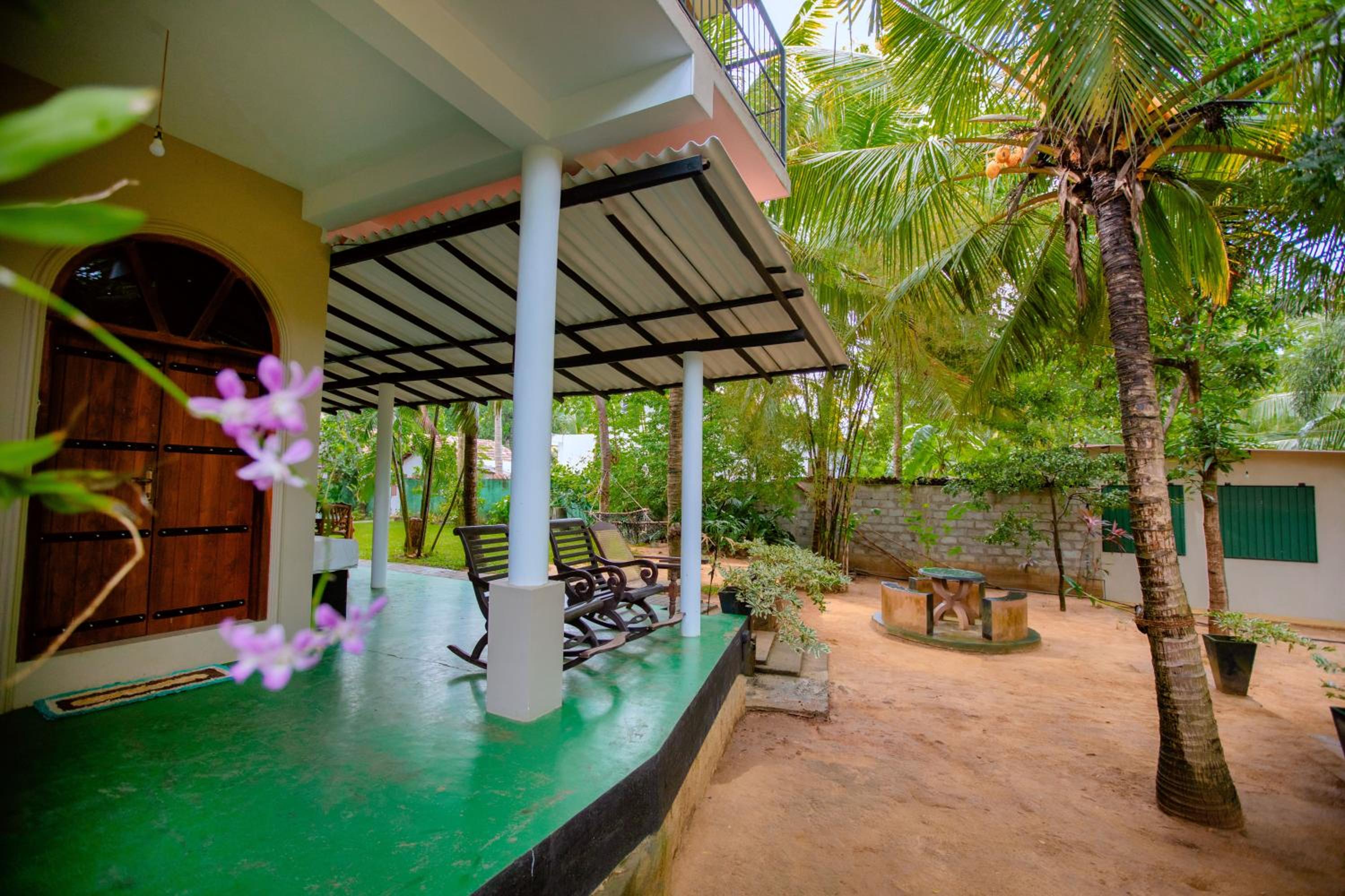 Yala River Face Inn