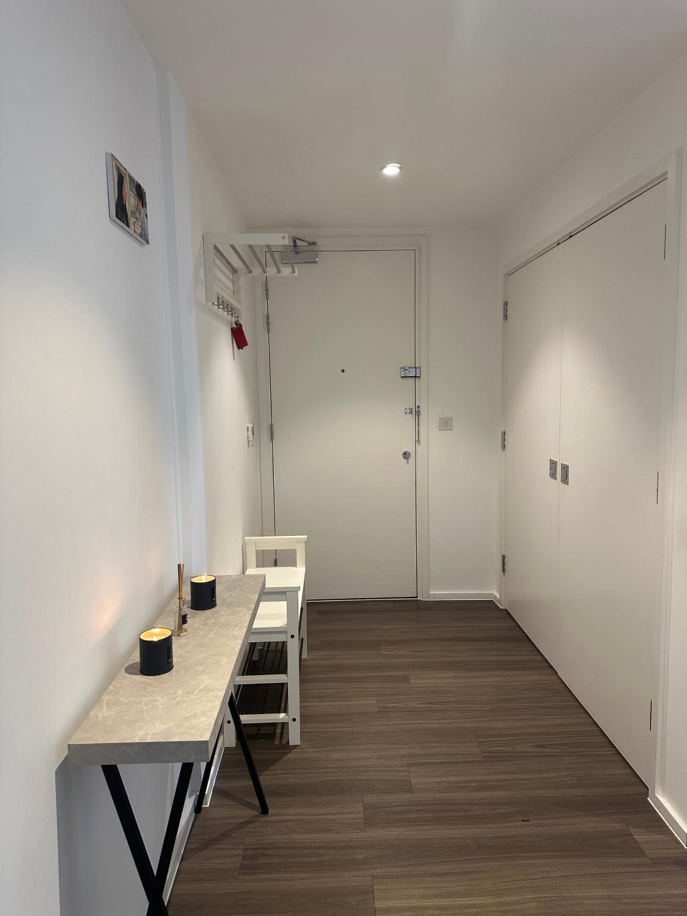 Chic 2-Bedroom Apartment with Stunning Views in London view 3