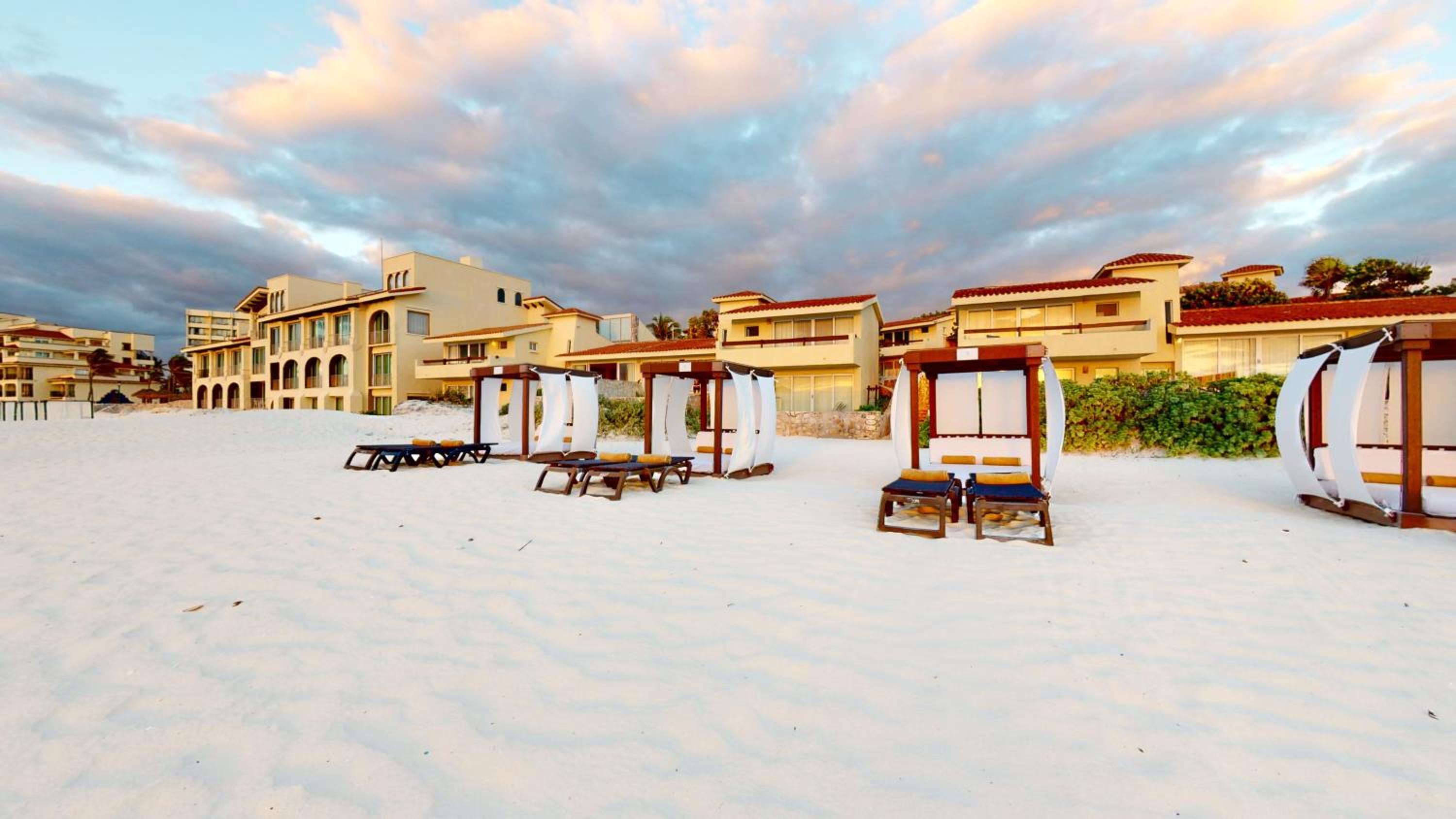 Grand Park Royal Cancun - All Inclusive photo 21 of 164