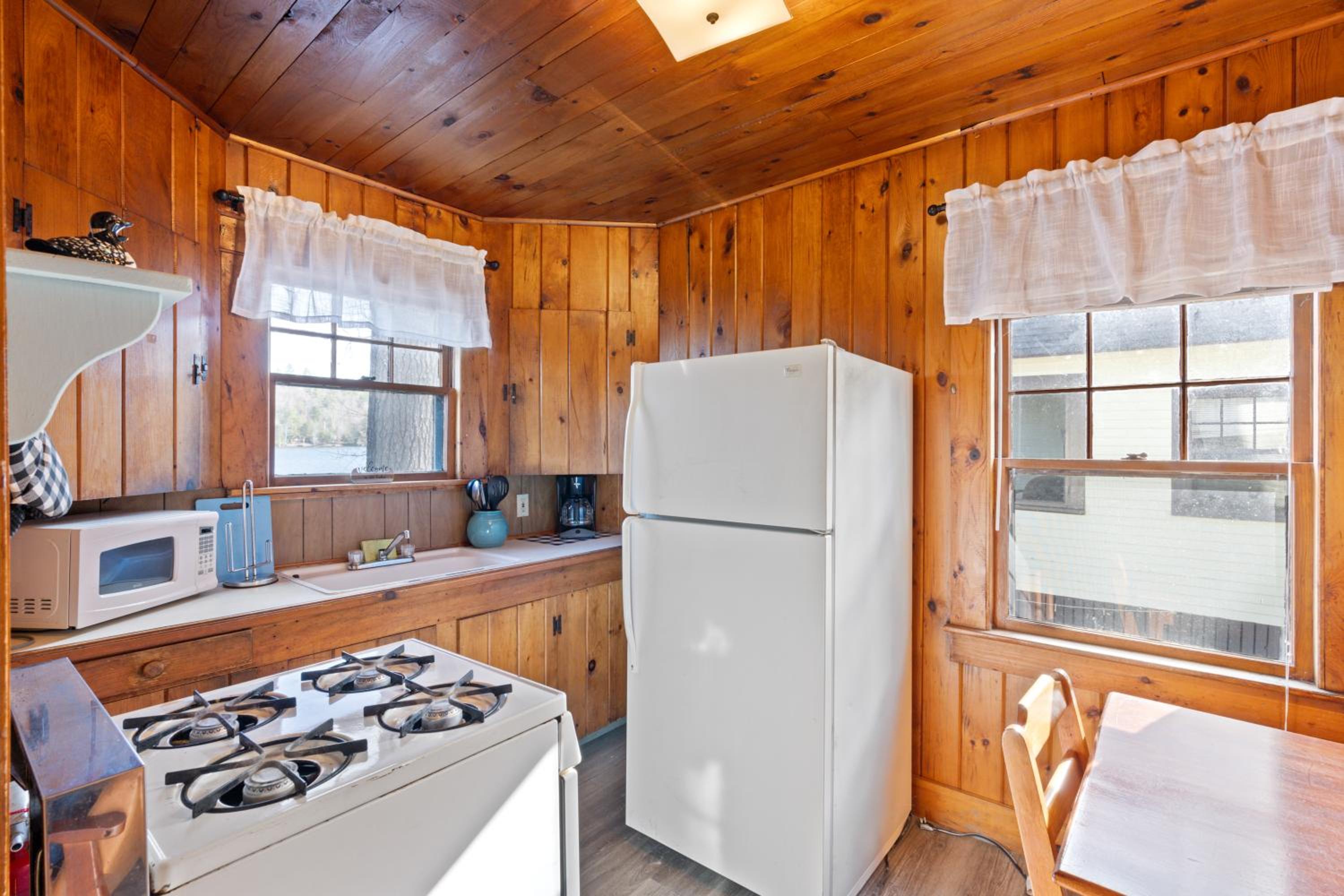 Loon Lodge