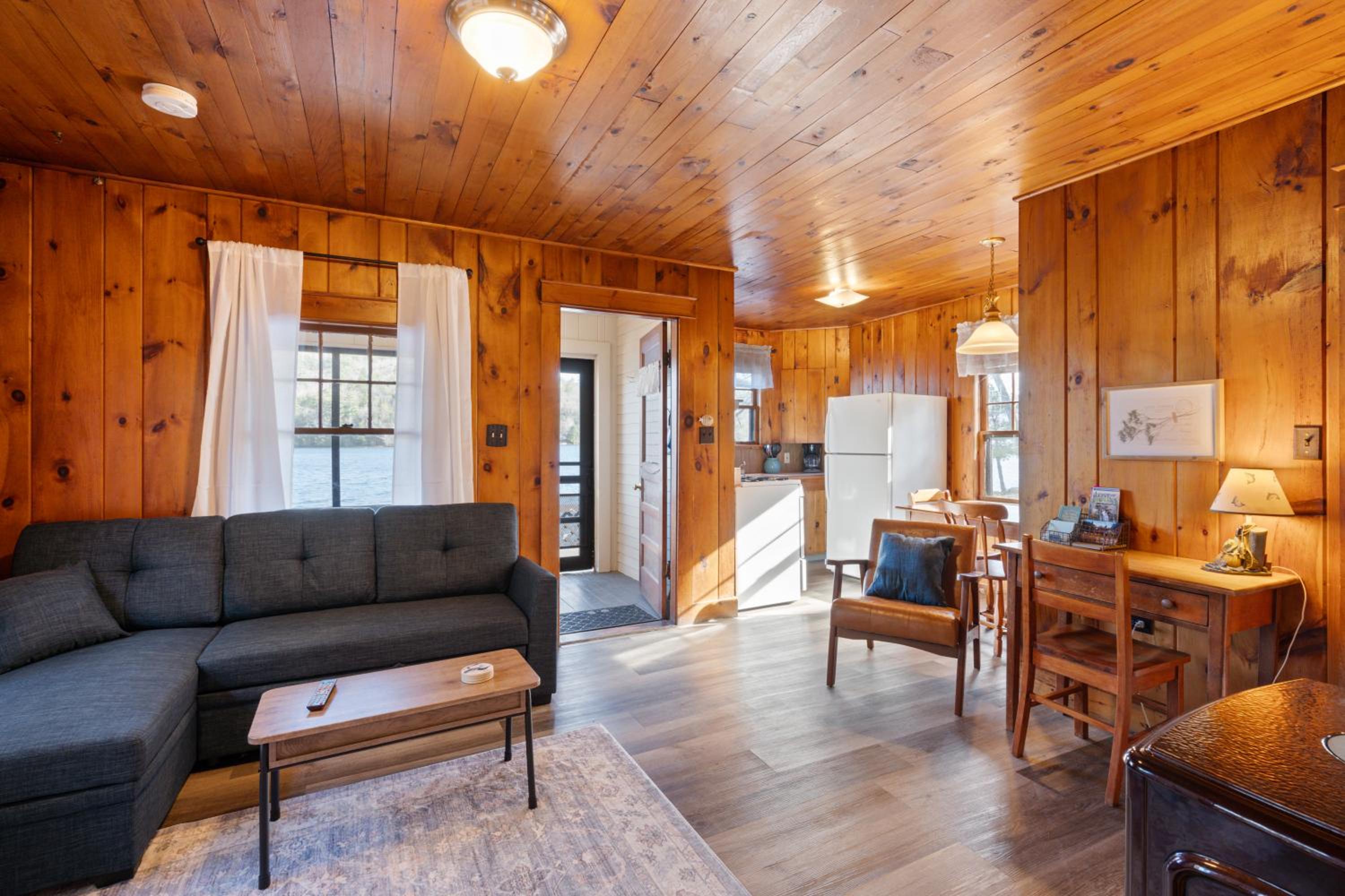 Loon Lodge