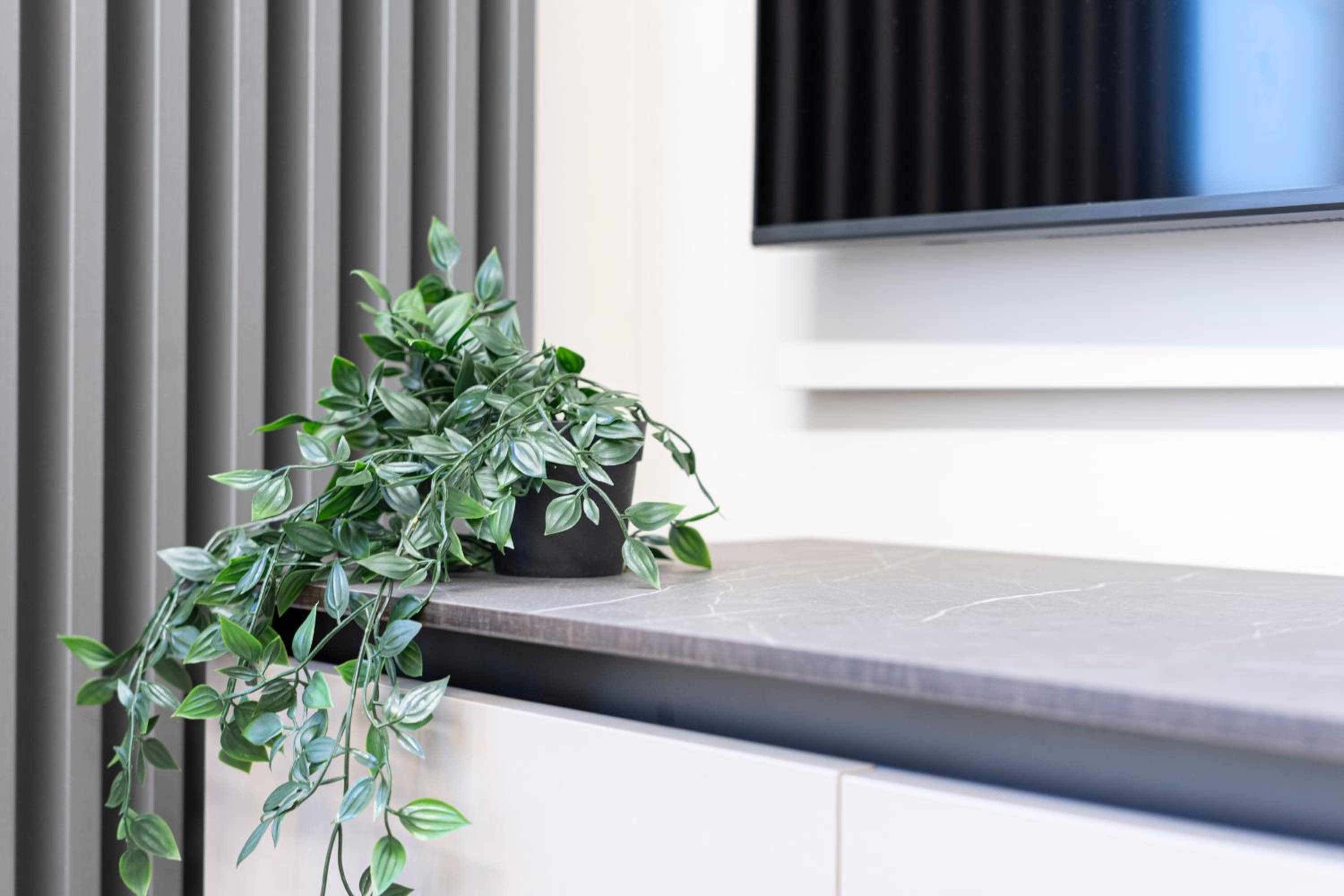 Designed apartment in Milan center Gae Aulenti area with AC, WiFi and Subway airport connected steps from Central Station
