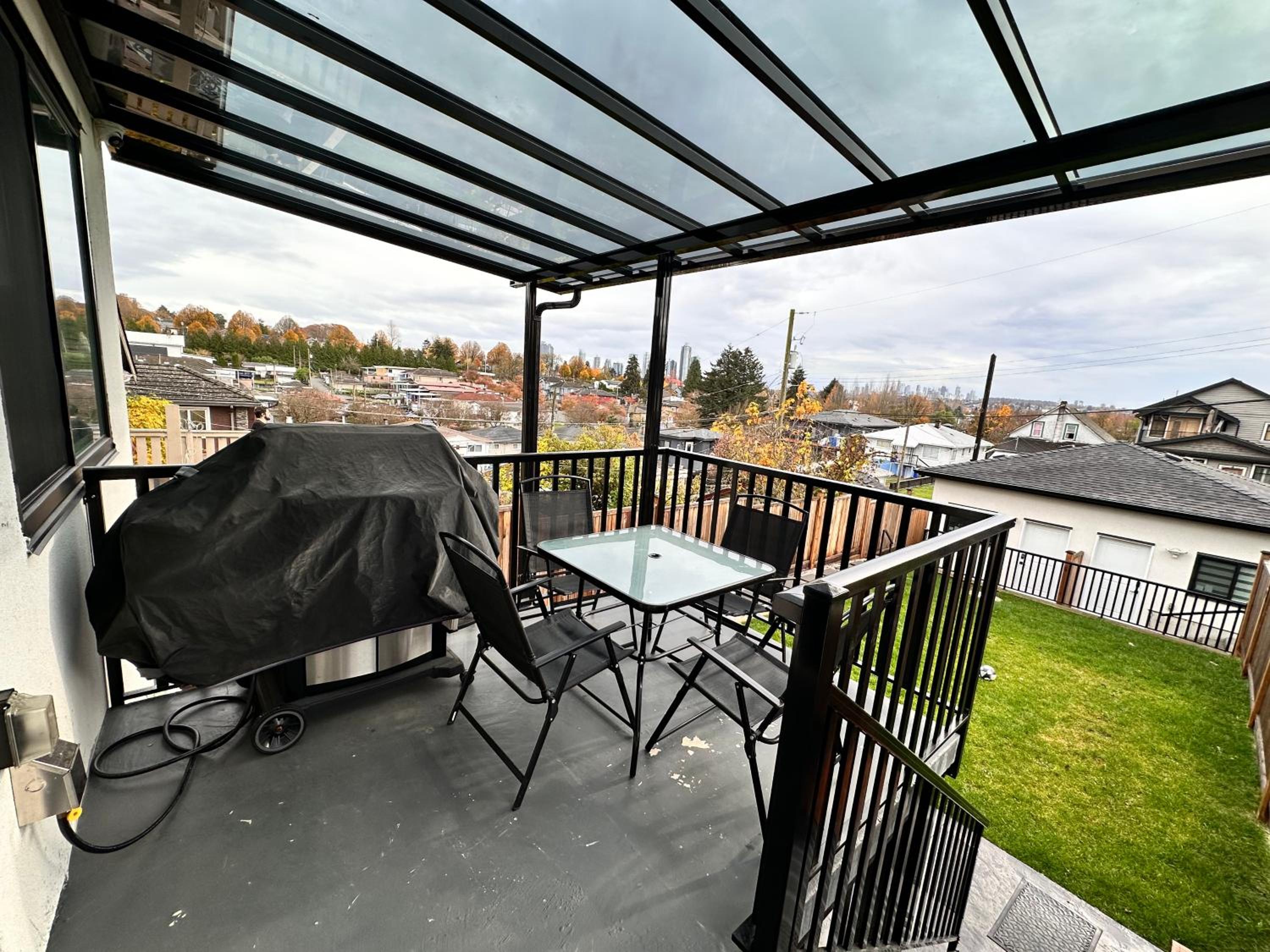 Modern and New house near PNE with Big Garden and Free Parking