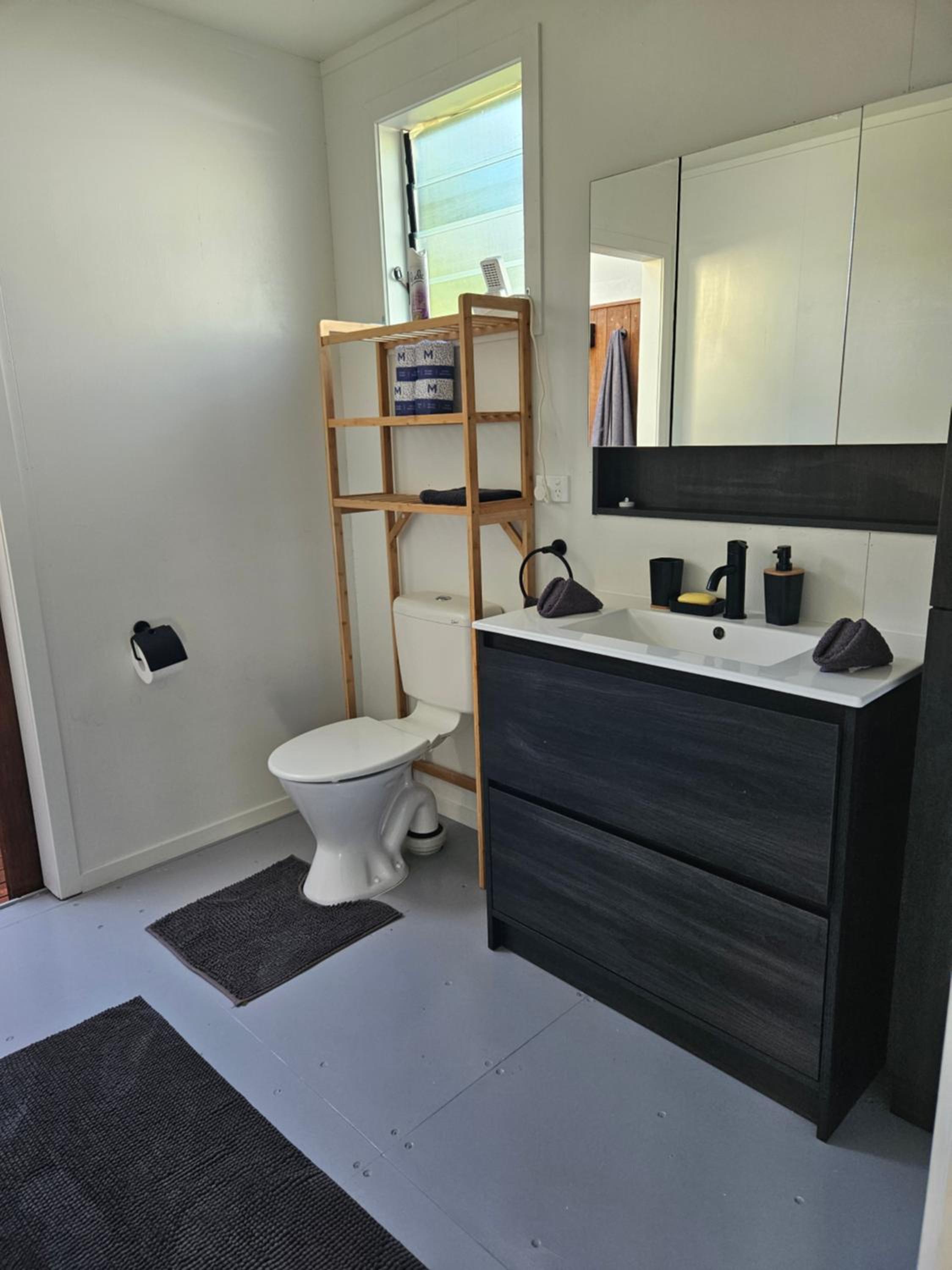 Ardi Escape 2 Bedroom FREE WIFI