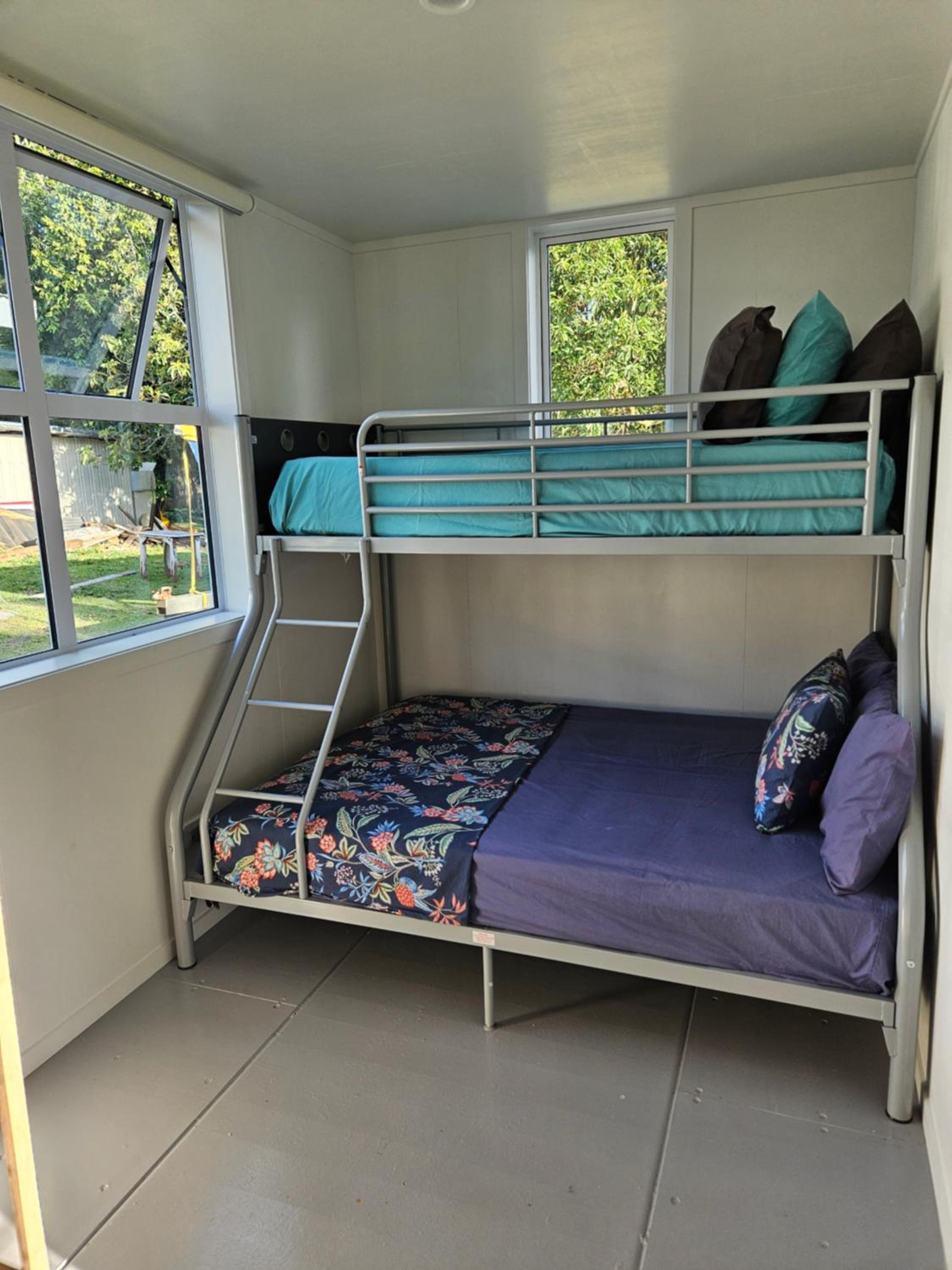 Ardi Escape 2 Bedroom FREE WIFI