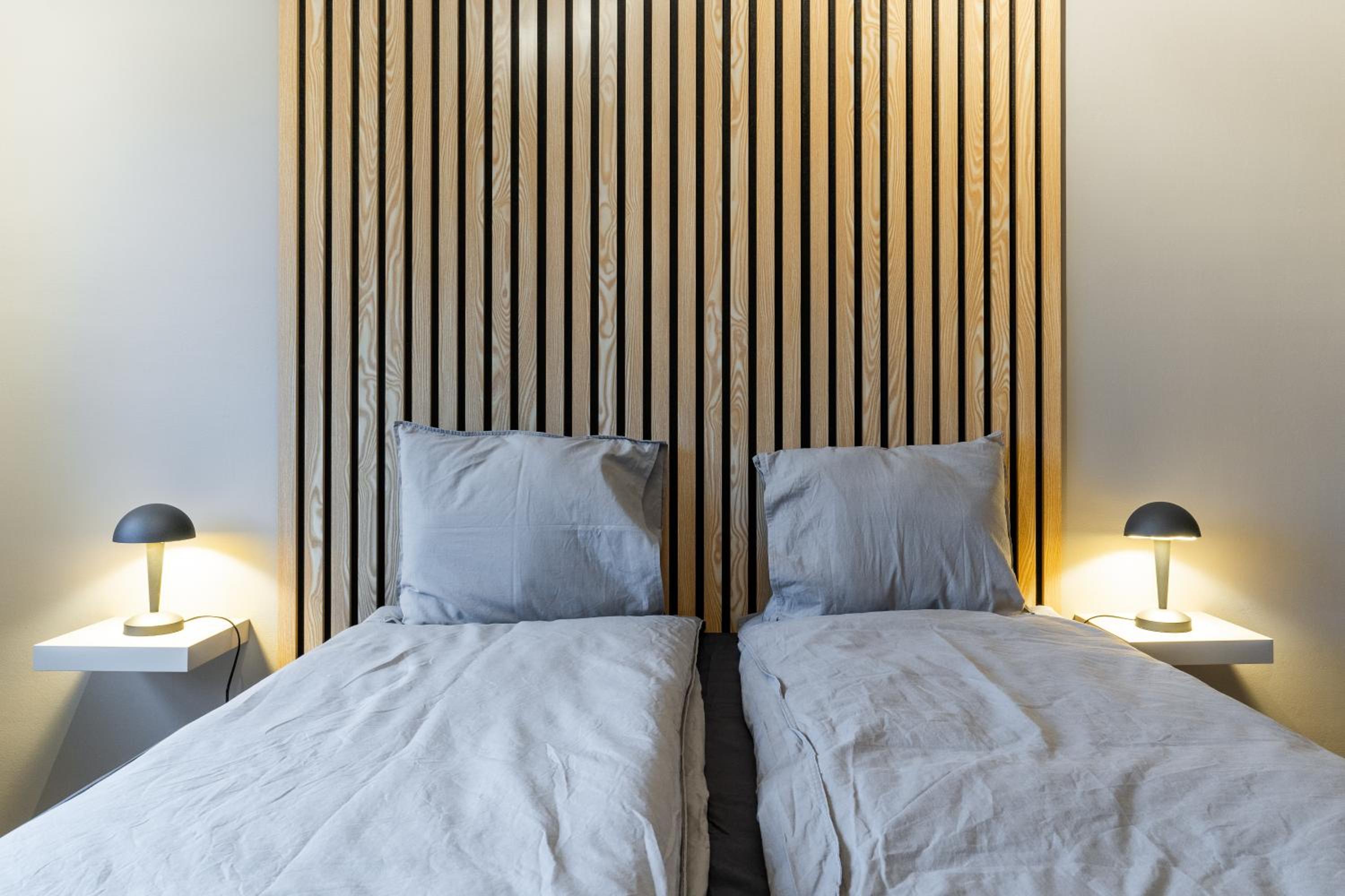 CityCenter Family apartment, three bedrooms up to 8 people, free parking and Wifi