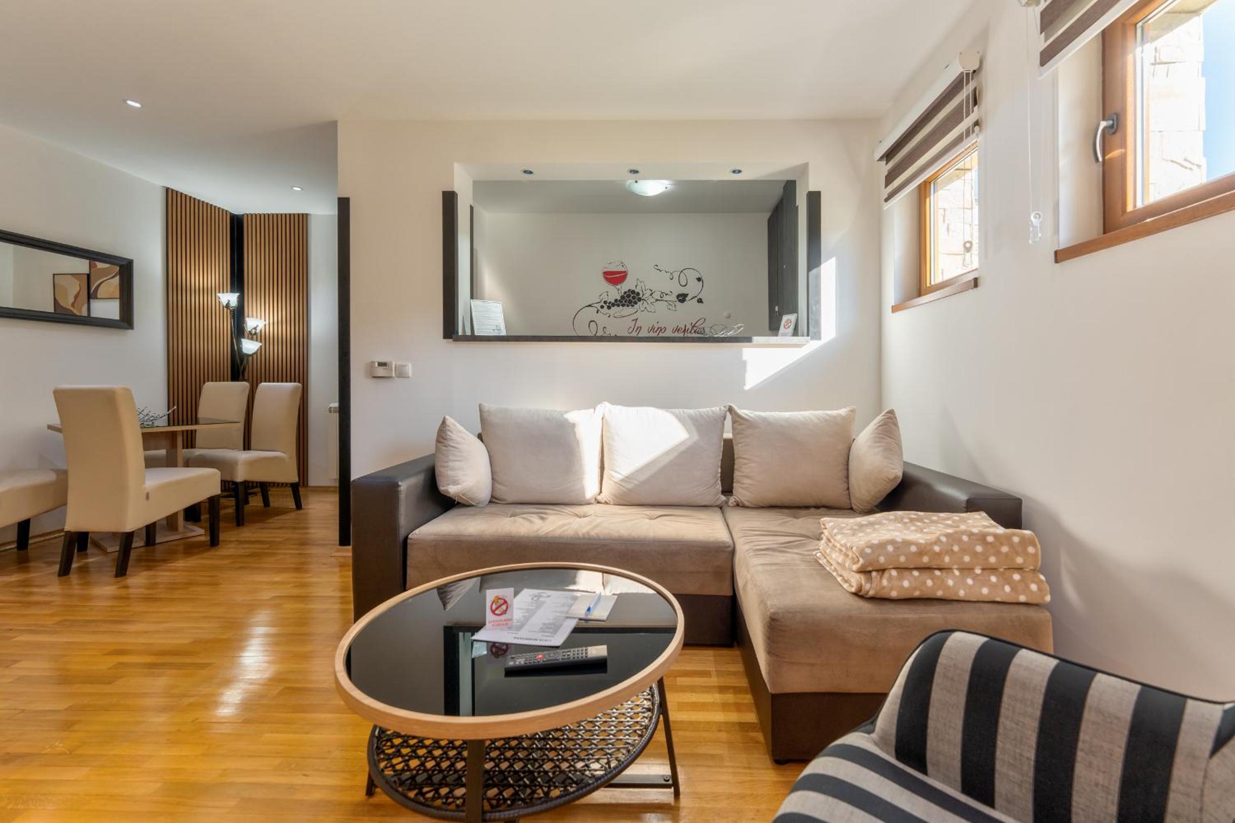 Scorpio apartman