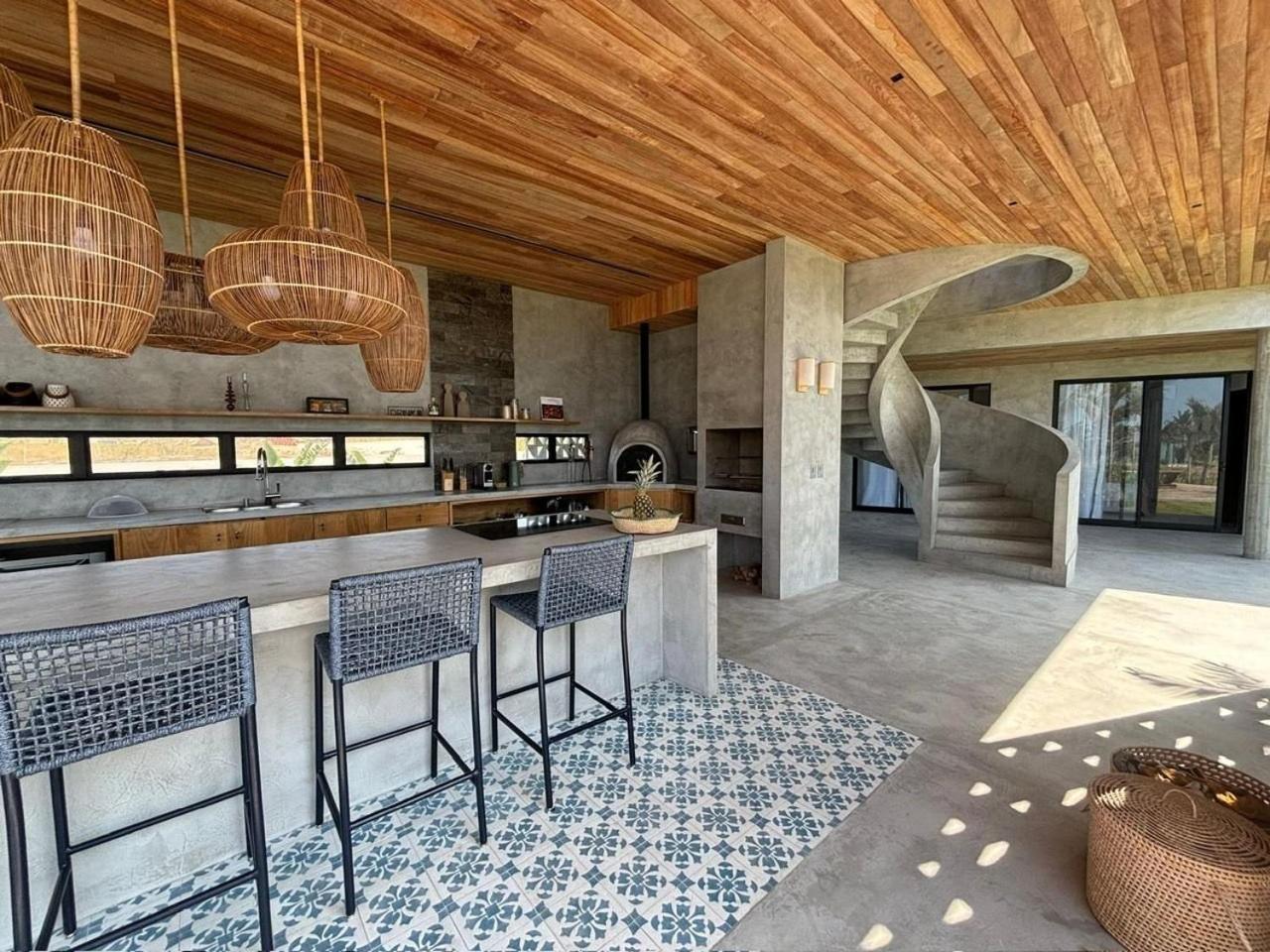 Vila Luzes Casa Luxuosa com Vista para o Mar em Fortim!