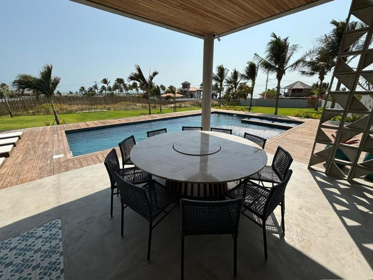 Vila Luzes Casa Luxuosa com Vista para o Mar em Fortim!