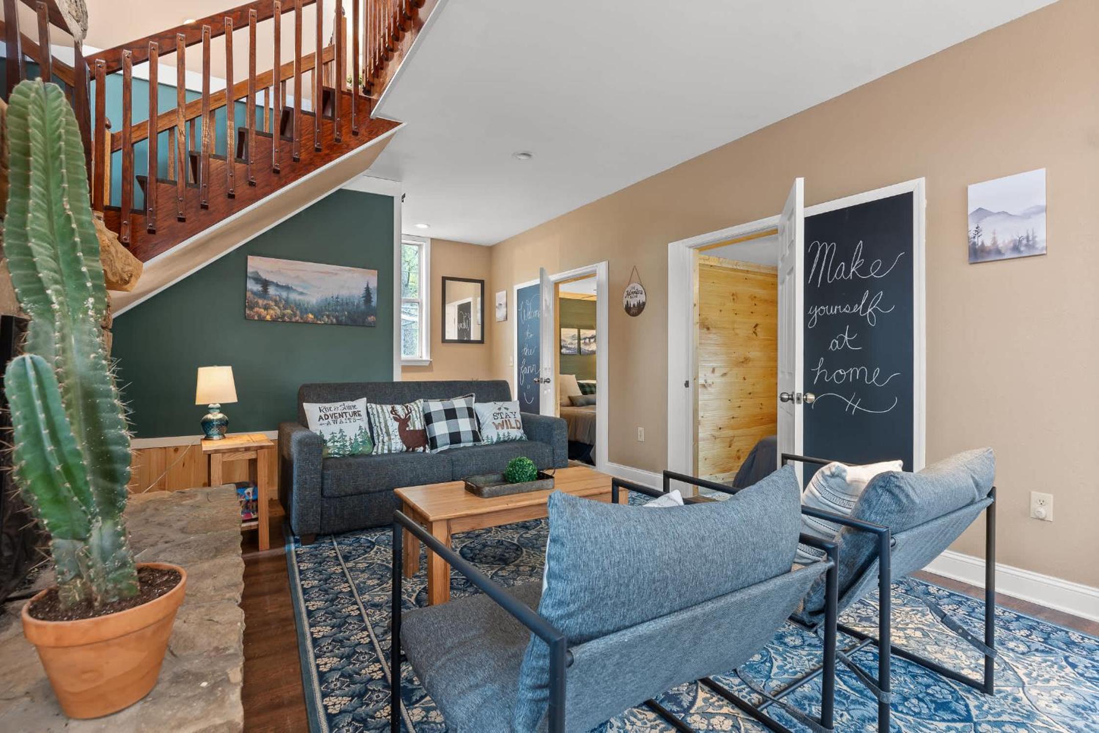 15 Mins to Chattanooga - Peaceful Farm Pool House view 5