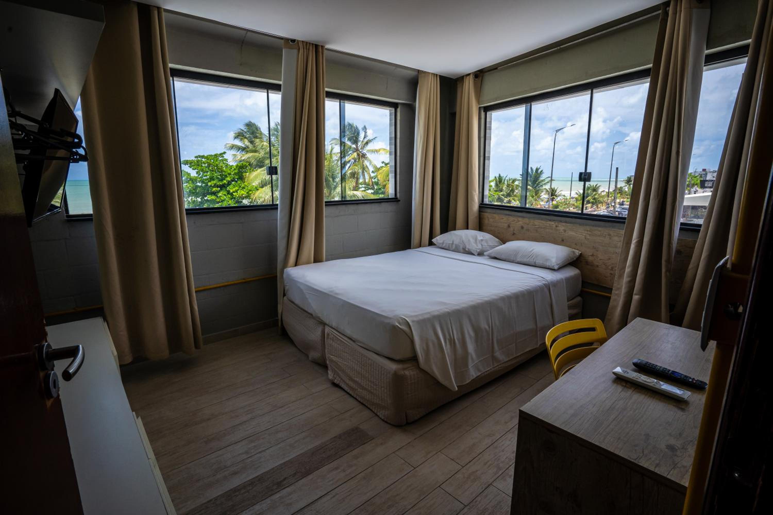 Bessa Beach Hotel - Property Image 222