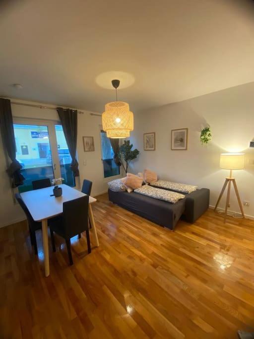 Spacious 2 Bedroom Modern Apartment
