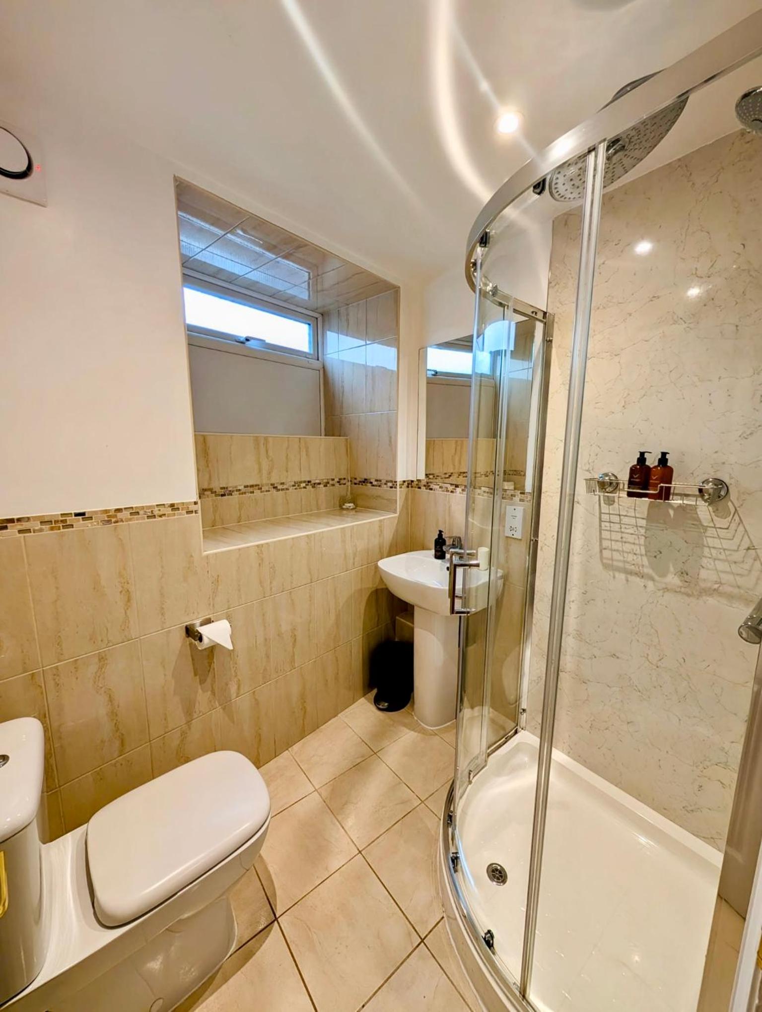 Peartree Serviced Apartments