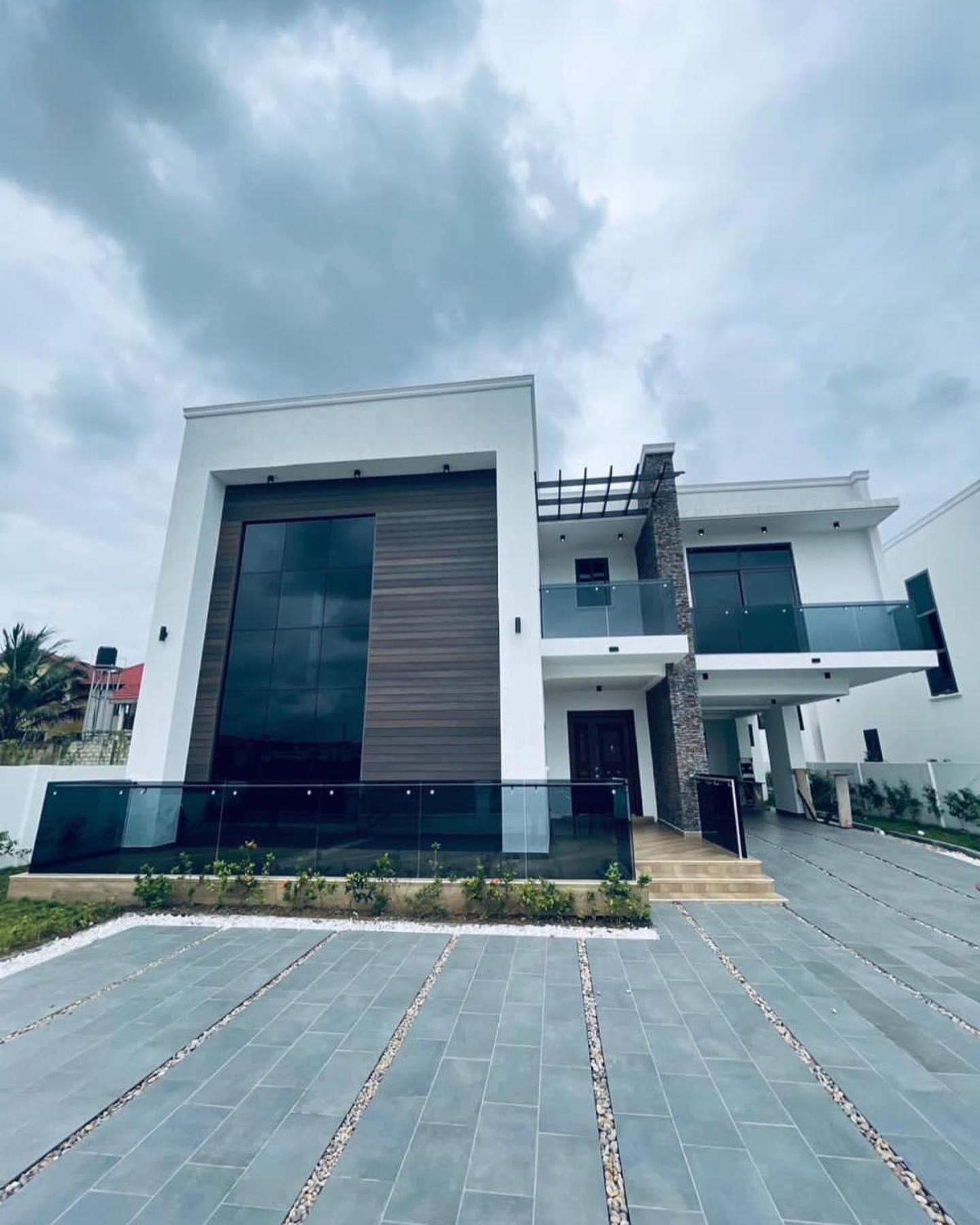 PROPERTY LAB