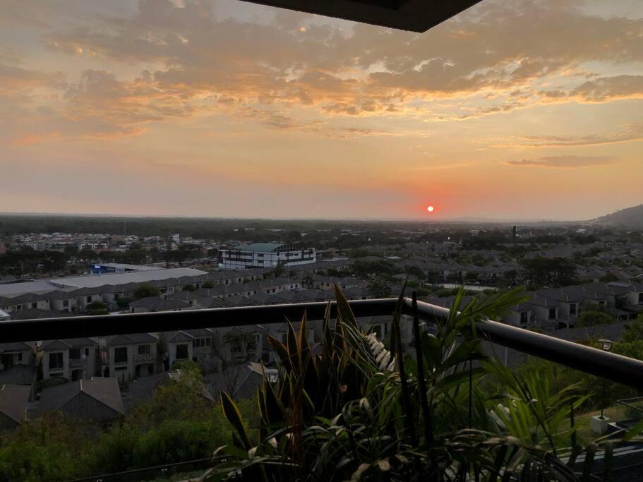 Departamento en Guayaquil con balcón y espectacular vista