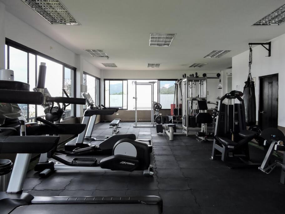 Departamento en Guayaquil con balcón y espectacular vista