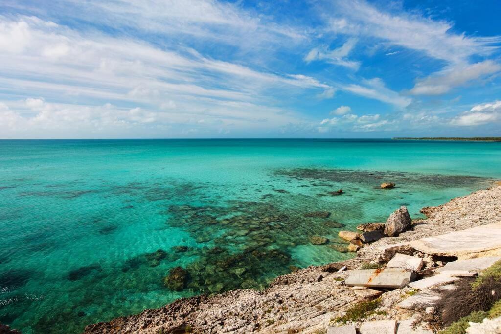 Wonderful Winding Bay