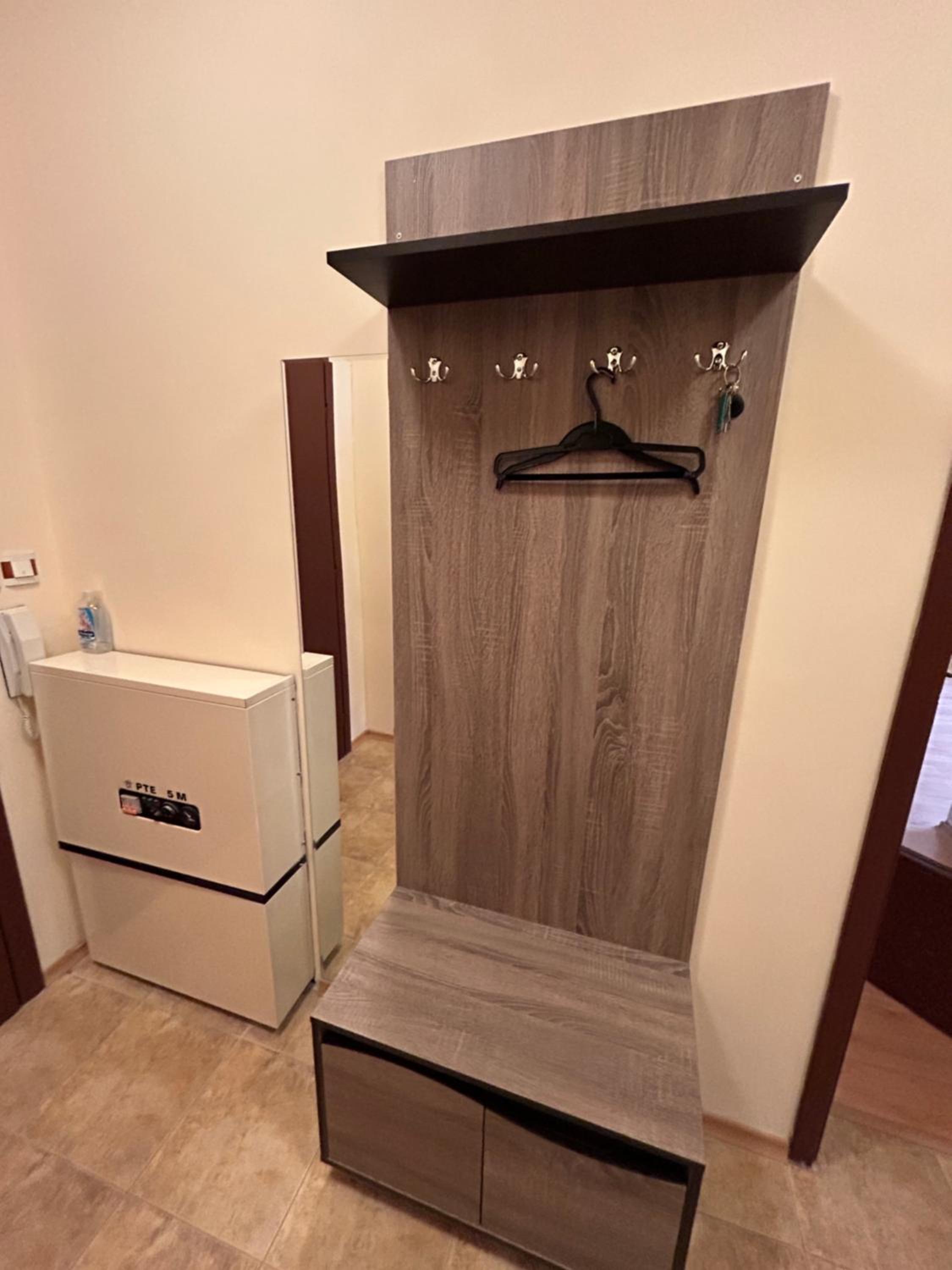 Nice, Spacious and Cozy Apartment