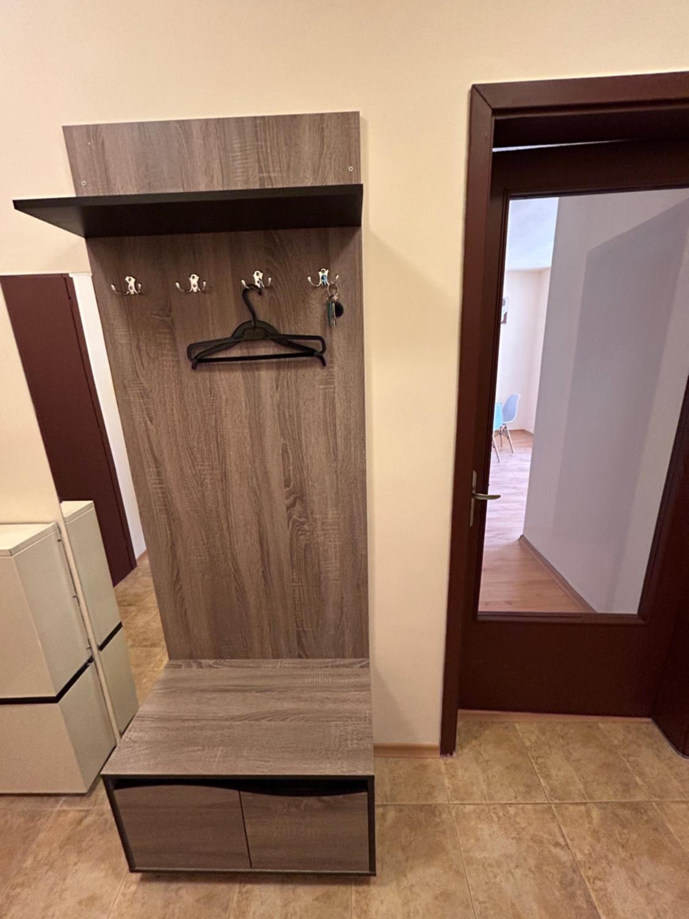 Nice, Spacious and Cozy Apartment