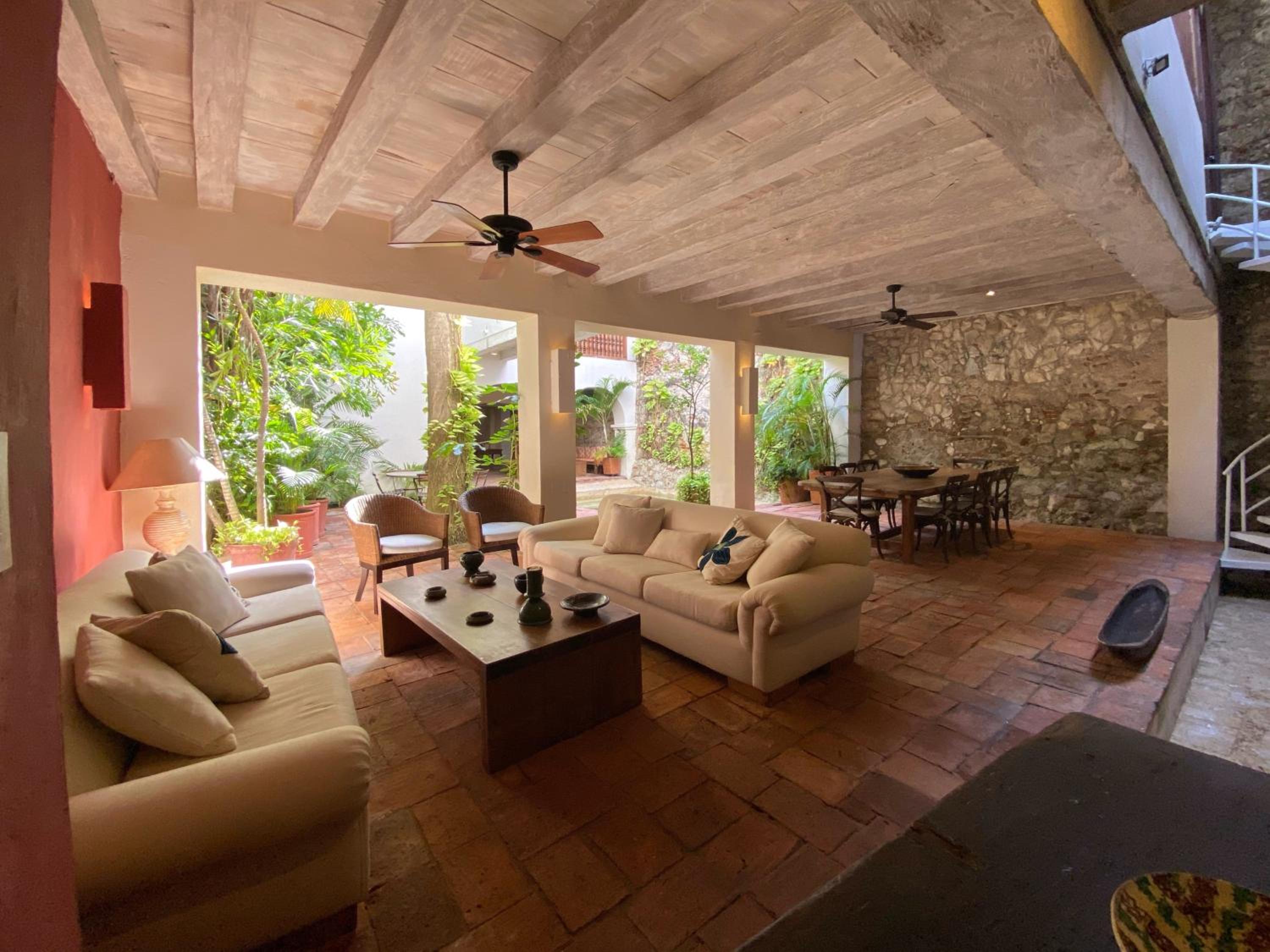 Stunning 4BR in Cartagena