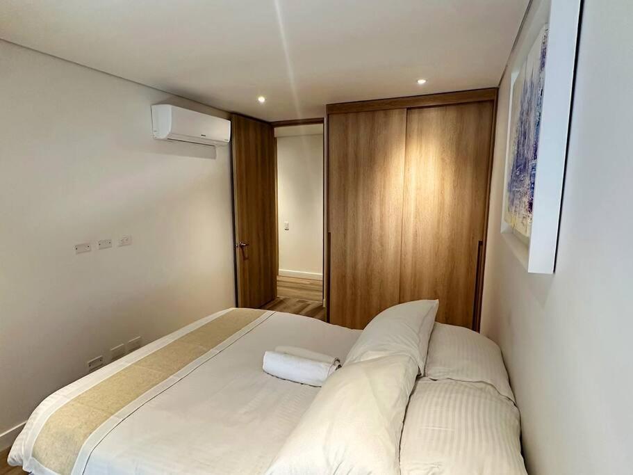 Hermoso apartamento nuevo - Excelente ubicación