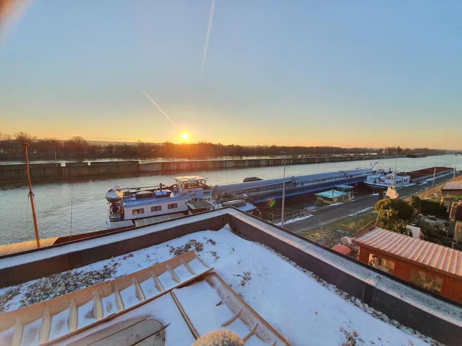 Waterside Zen - Maastricht