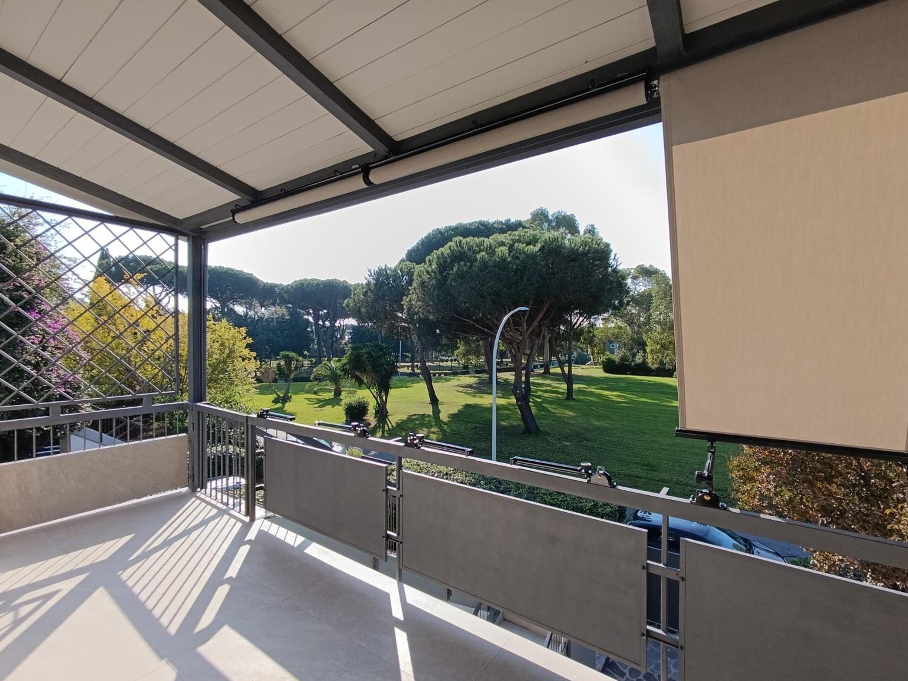 Glam House Casalpalocco view 4