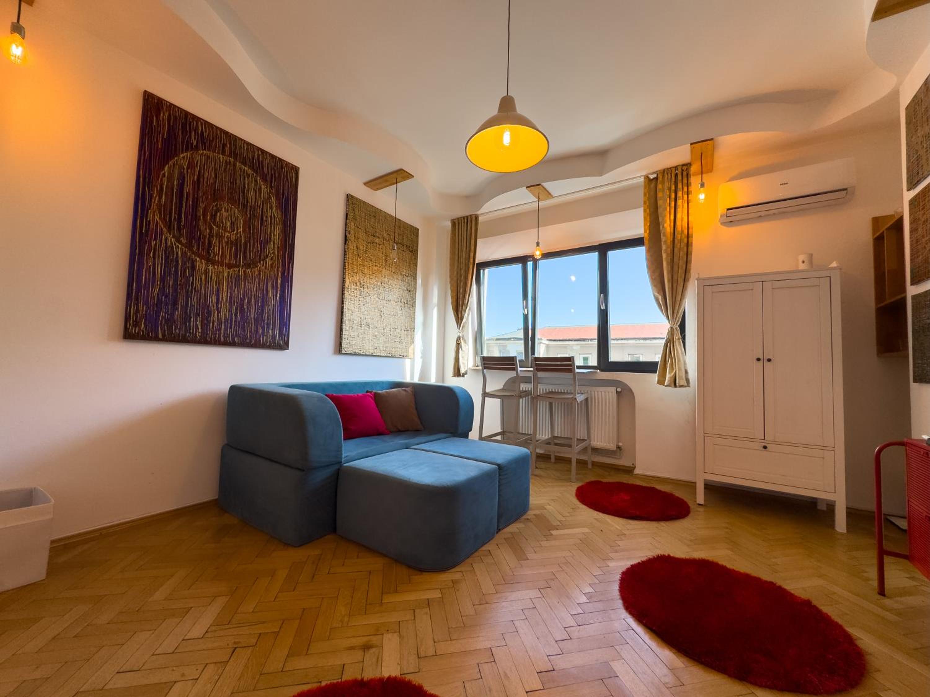 Central Retreat Apartments Universitate view 5
