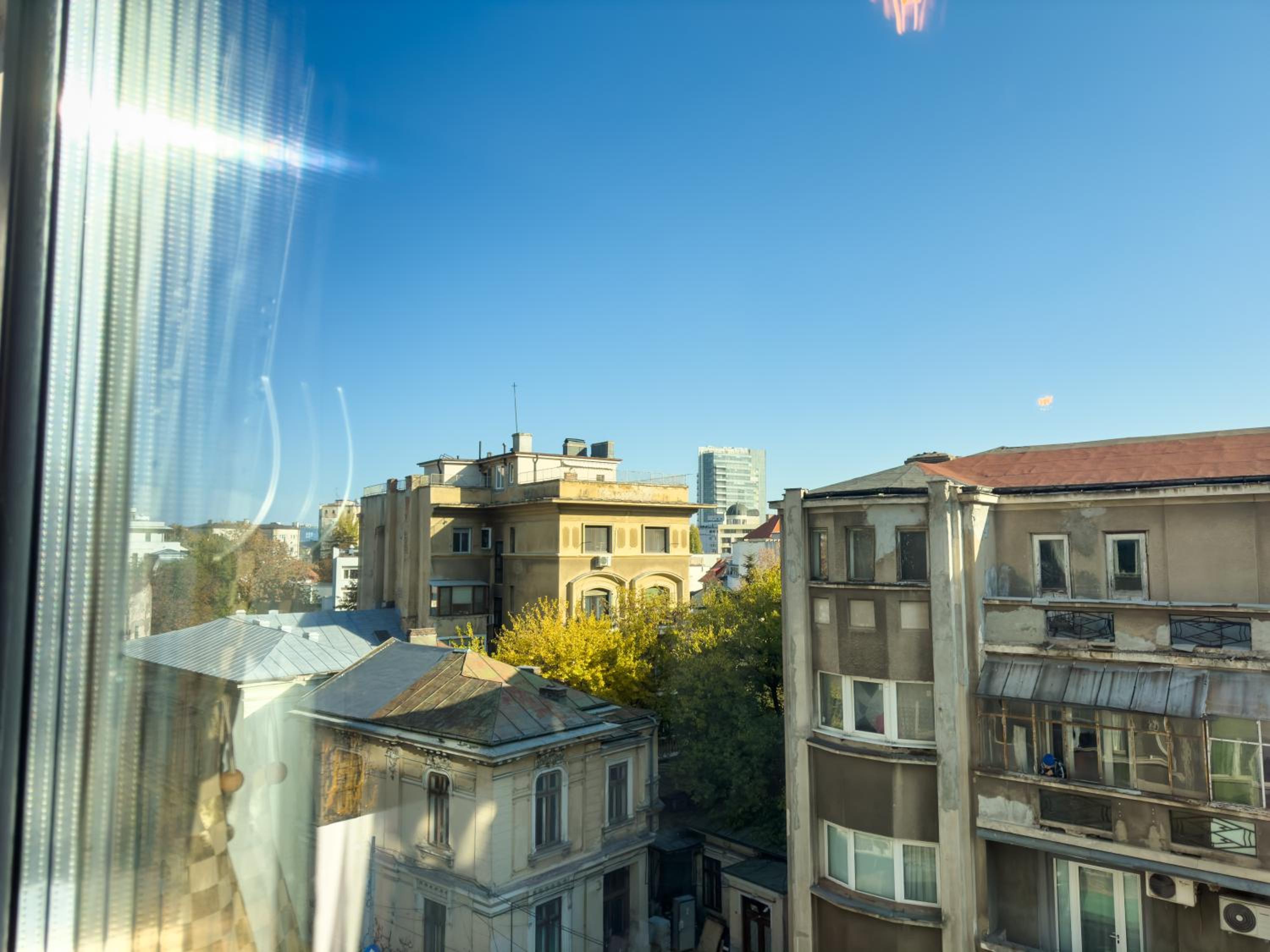 Central Retreat Apartments Universitate view 3