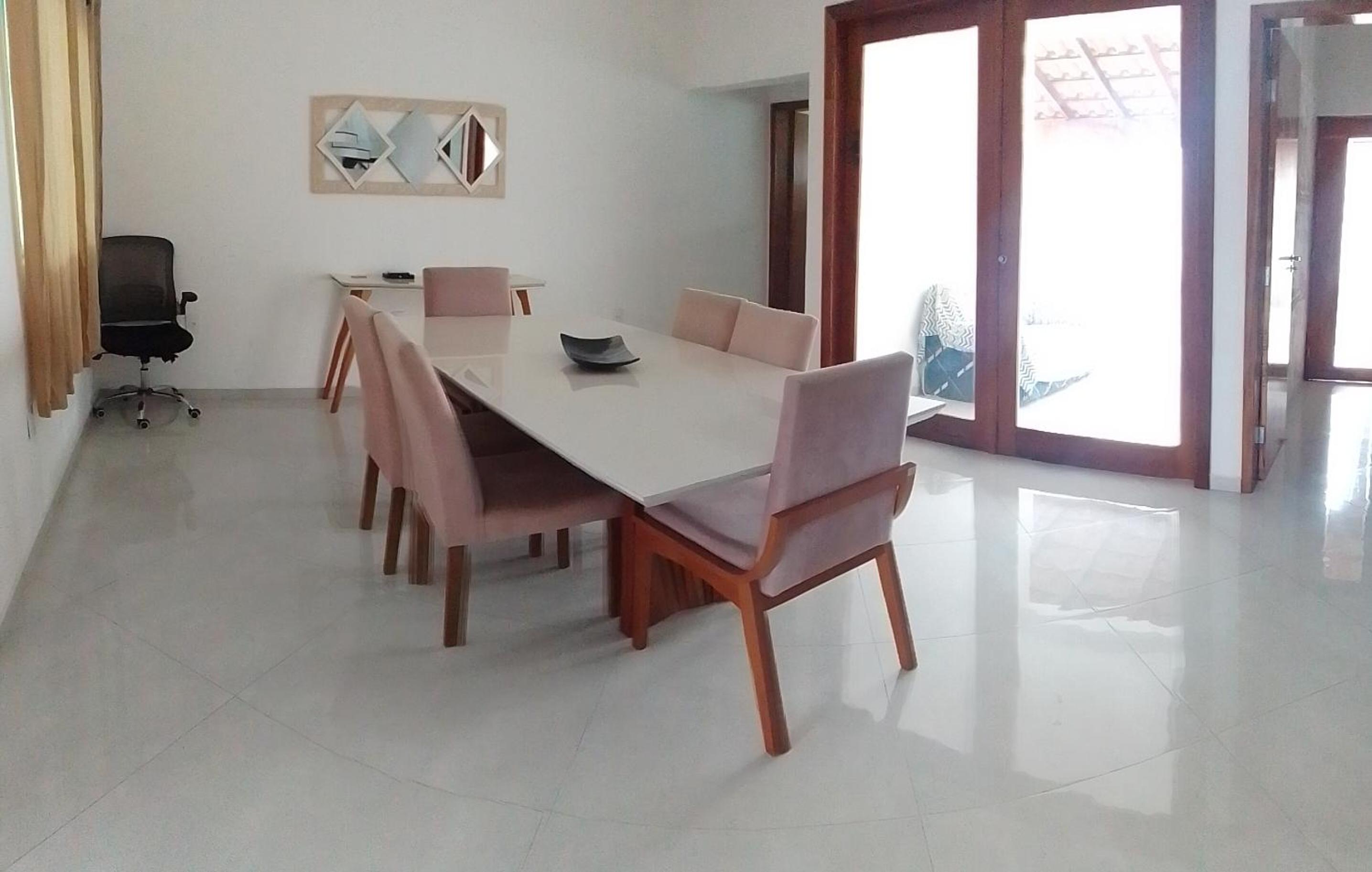 Casa próxima ao Santuário de Aparecida
