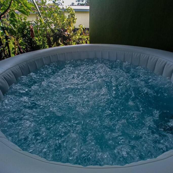Natural house with jacuzzi Private