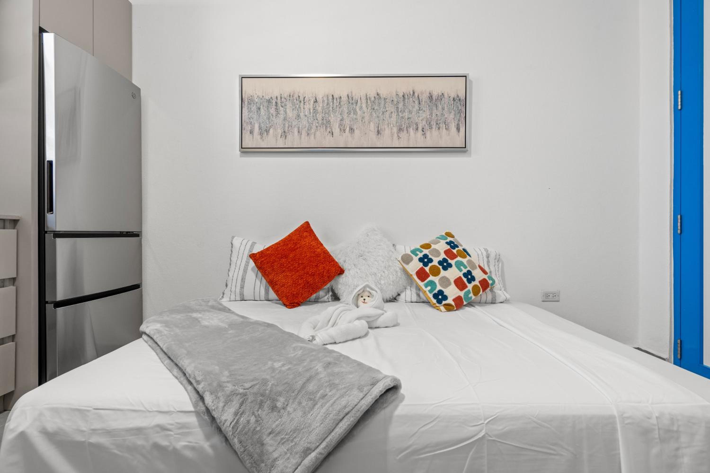 Modern APT, In The Heart Of The City - Self Check In - MM3