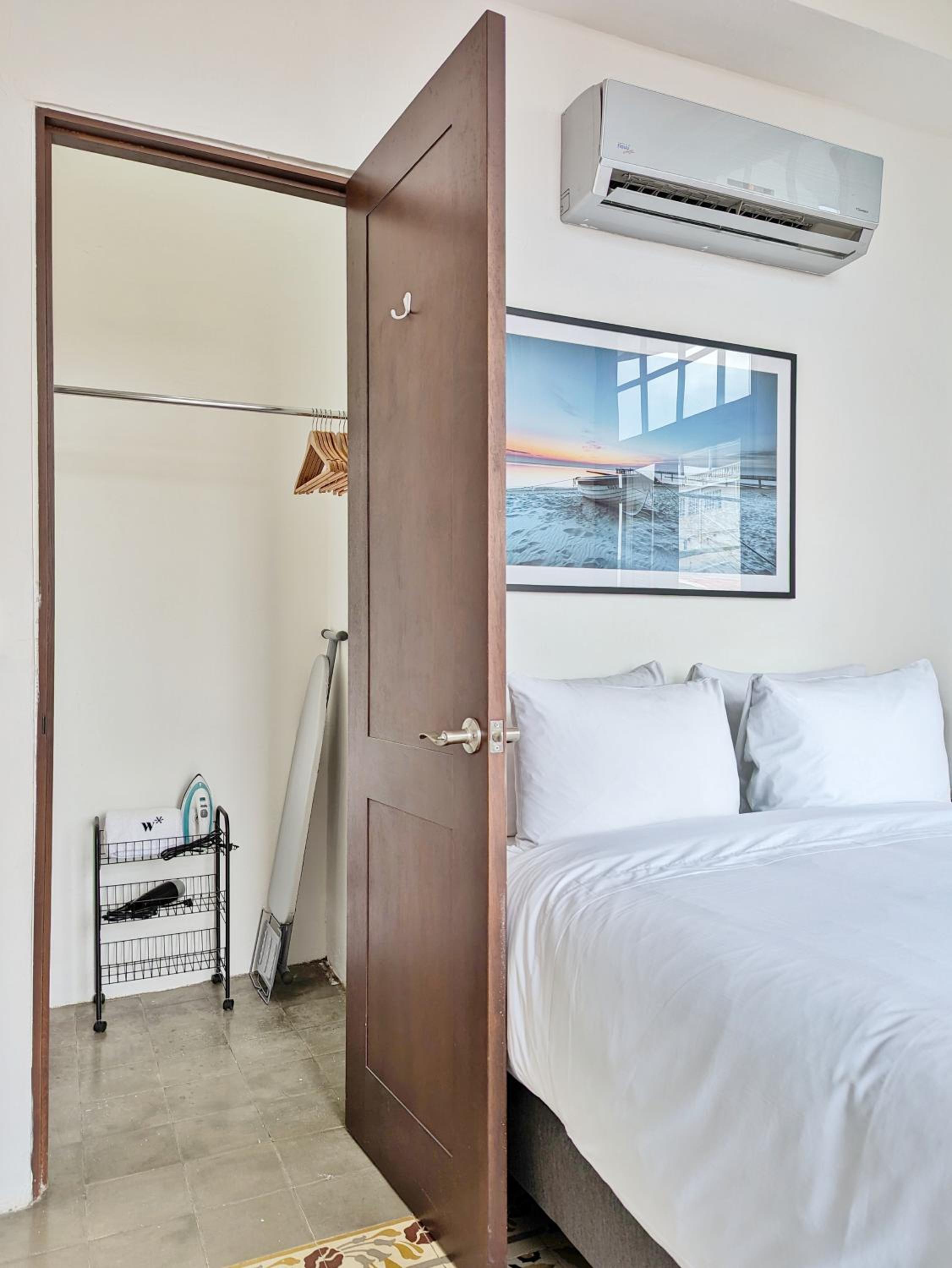 Lush 2BR in Casco Viejo view 2