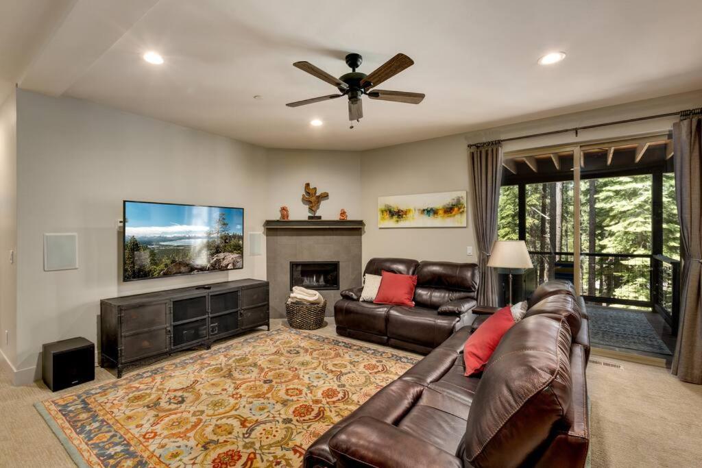 Lake Tahoe Vacations - Grandview Manor - Luxury - Hot tub - Stylish - Property Image 21