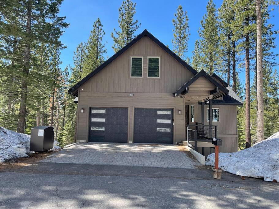 Lake Tahoe Vacations - Grandview Manor - Luxury - Hot tub - Stylish - Property Image 22