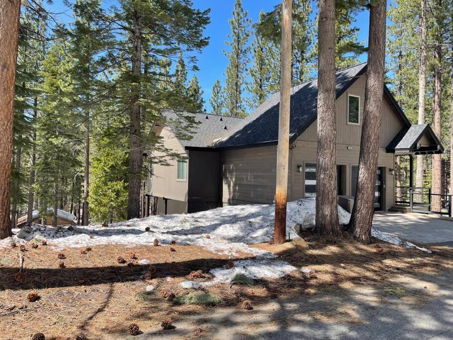 Lake Tahoe Vacations - Grandview Manor - Luxury - Hot tub - Stylish - Property Image 23
