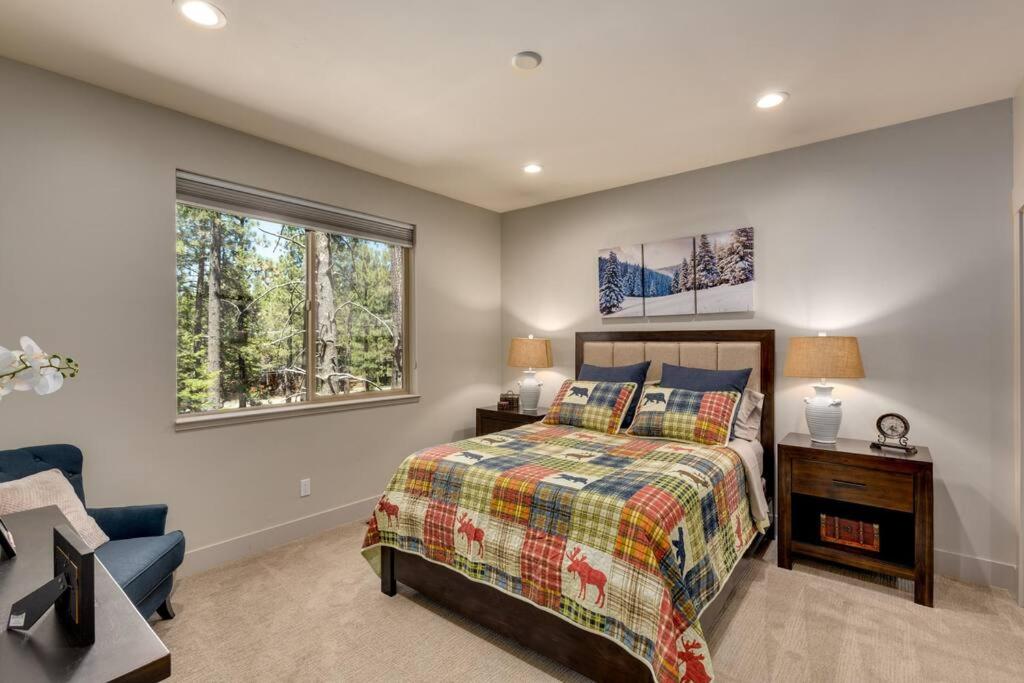 Lake Tahoe Vacations - Grandview Manor - Luxury - Hot tub - Stylish - Property Image 27