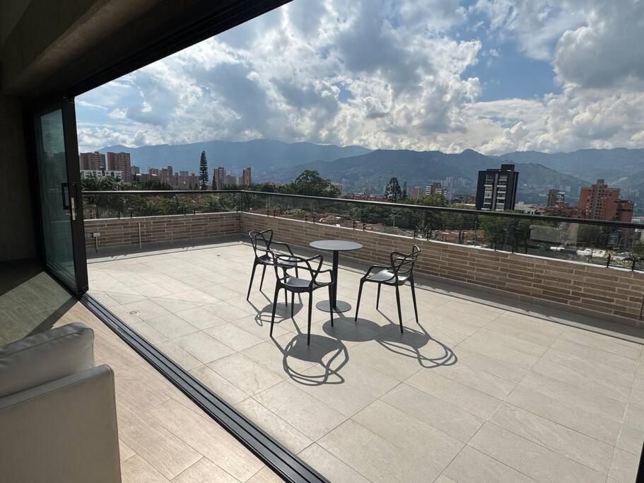 Apartamento 406 Poblado Cerca al CC El Tesoro