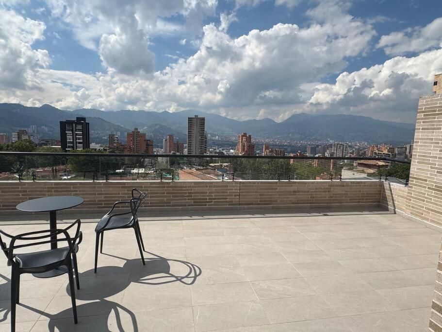 Apartamento 406 Poblado Cerca al CC El Tesoro