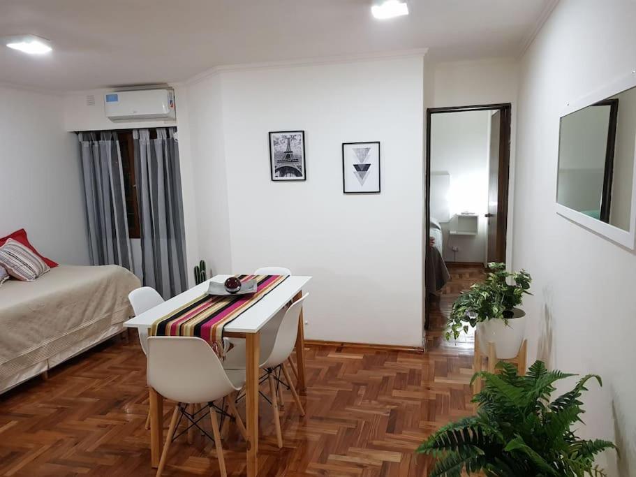 Achaval Nueva Córdoba Apartment
