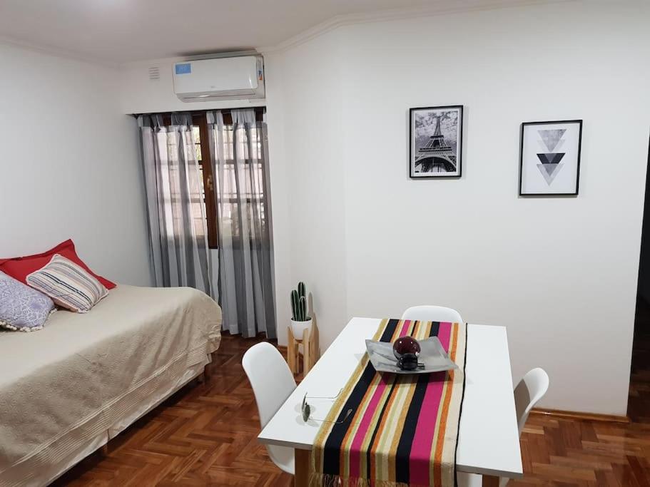 Achaval Nueva Córdoba Apartment