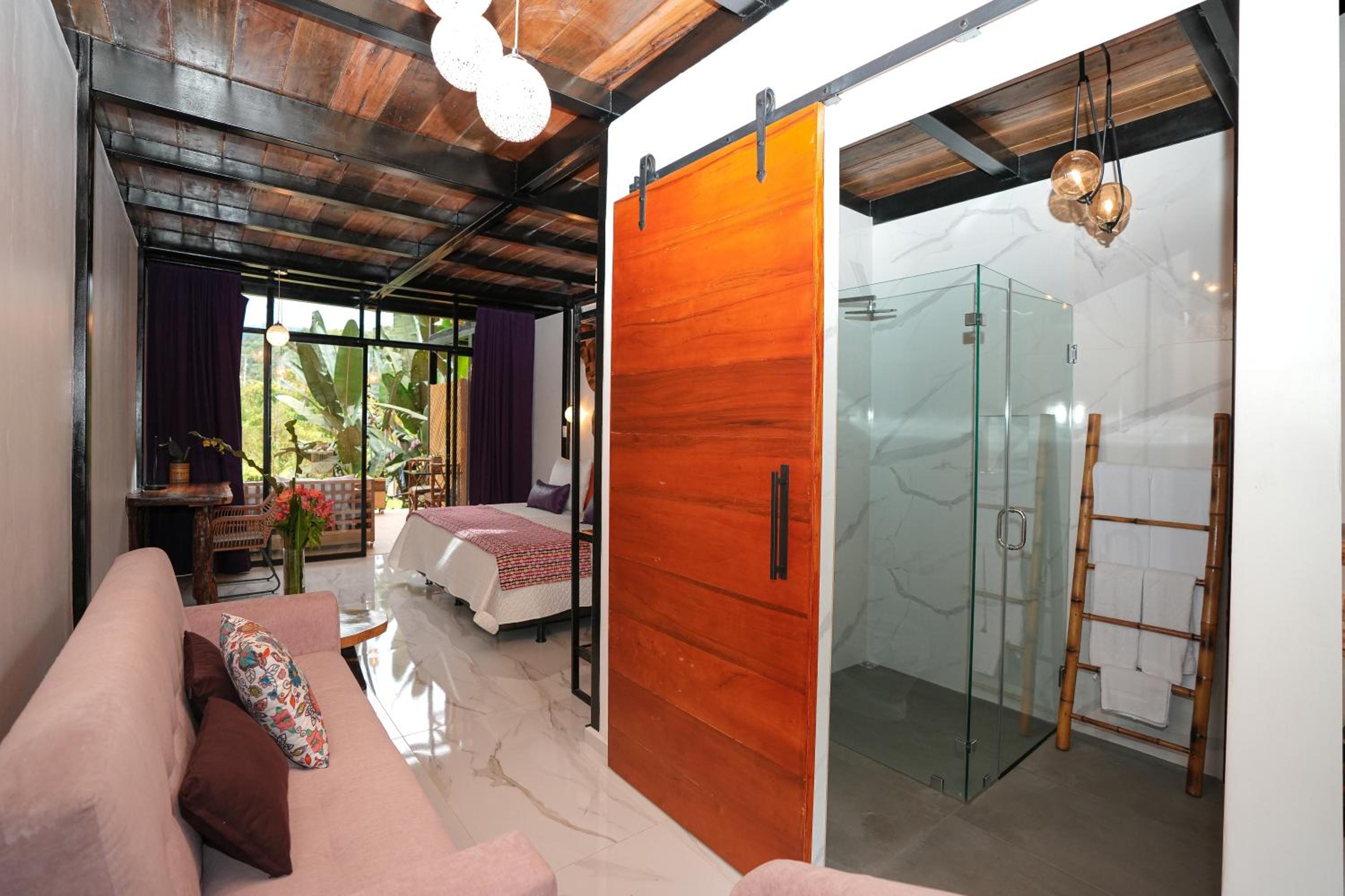 Suites Casa ColibrÍ
