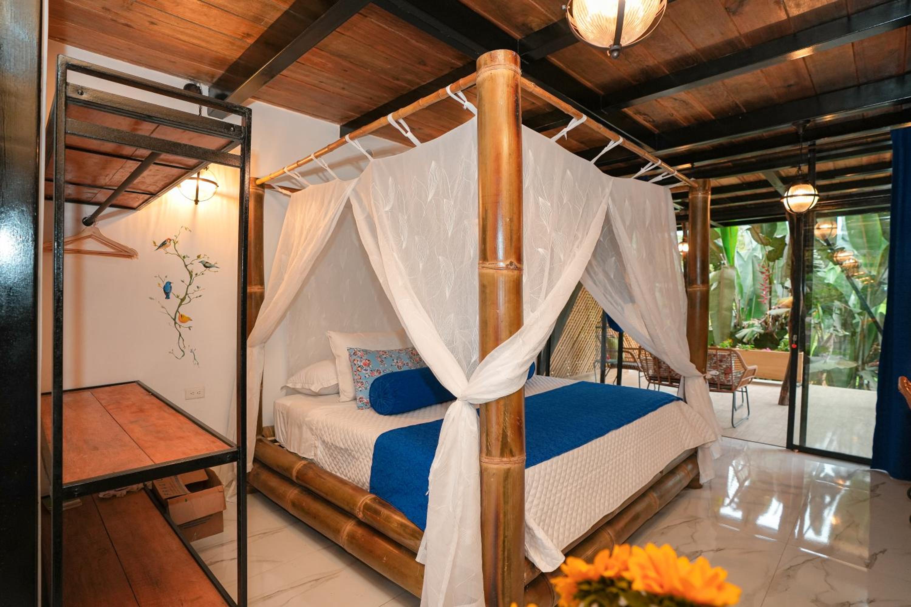 Suites Casa ColibrÍ