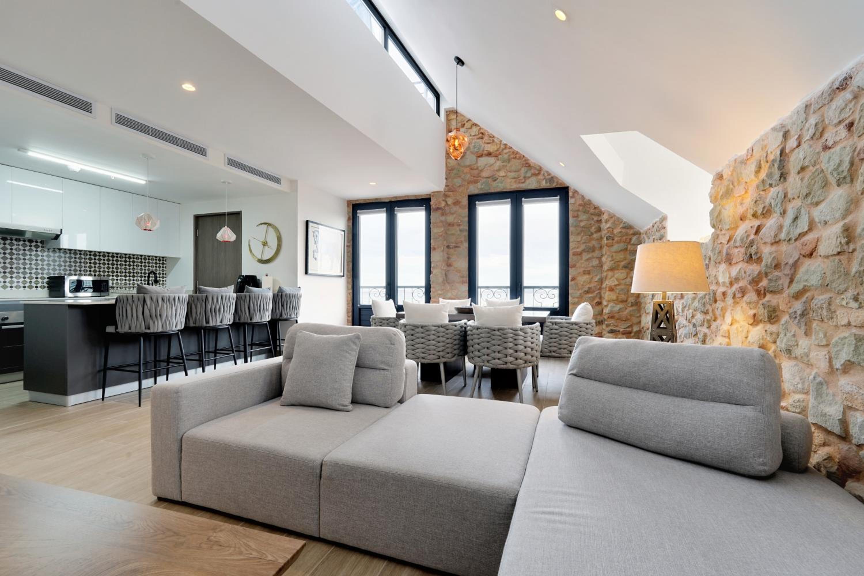 Fancy 1BR with Private Rooftop in Casco Viejo