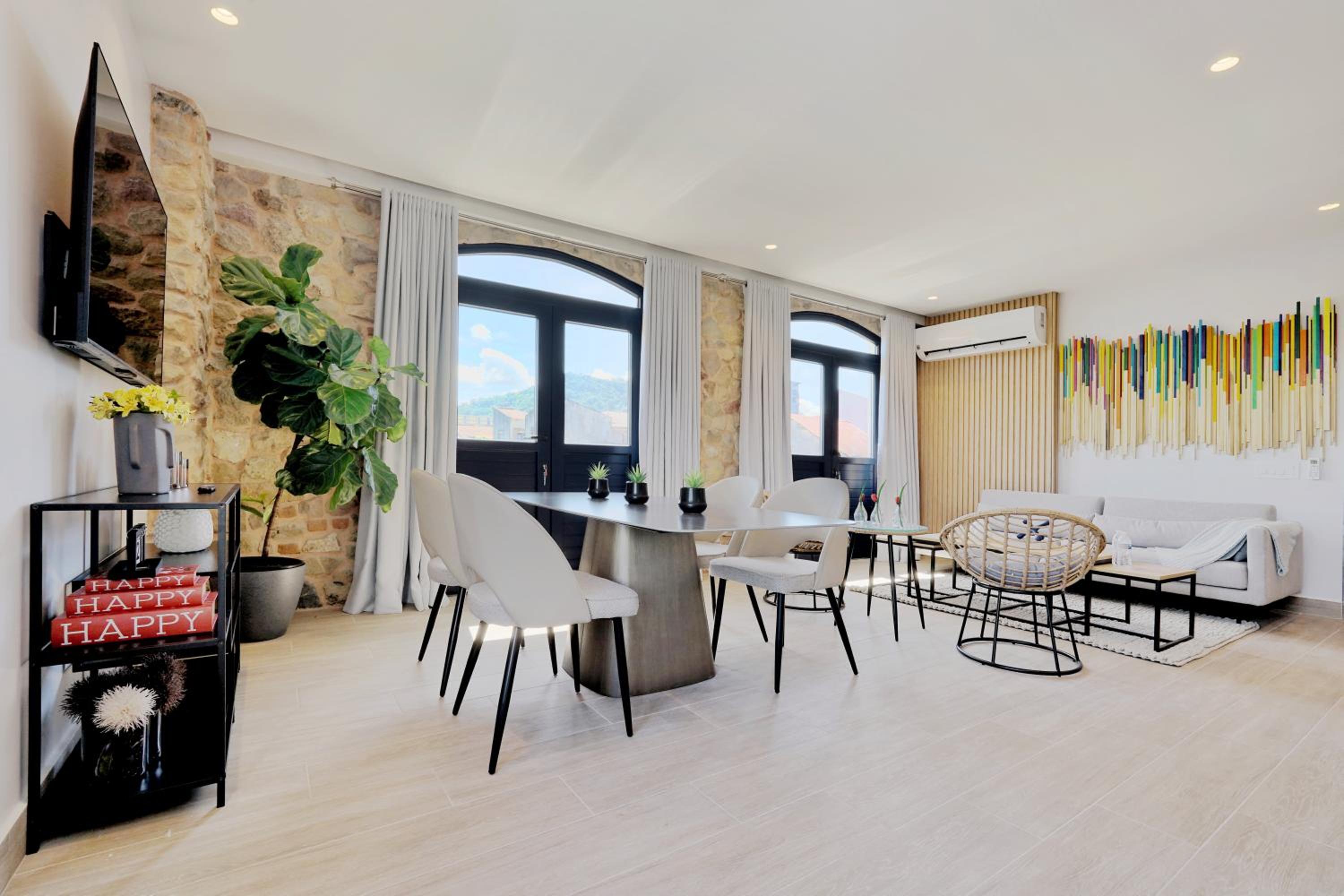 Classy 1BR with Terrace in Casco Viejo