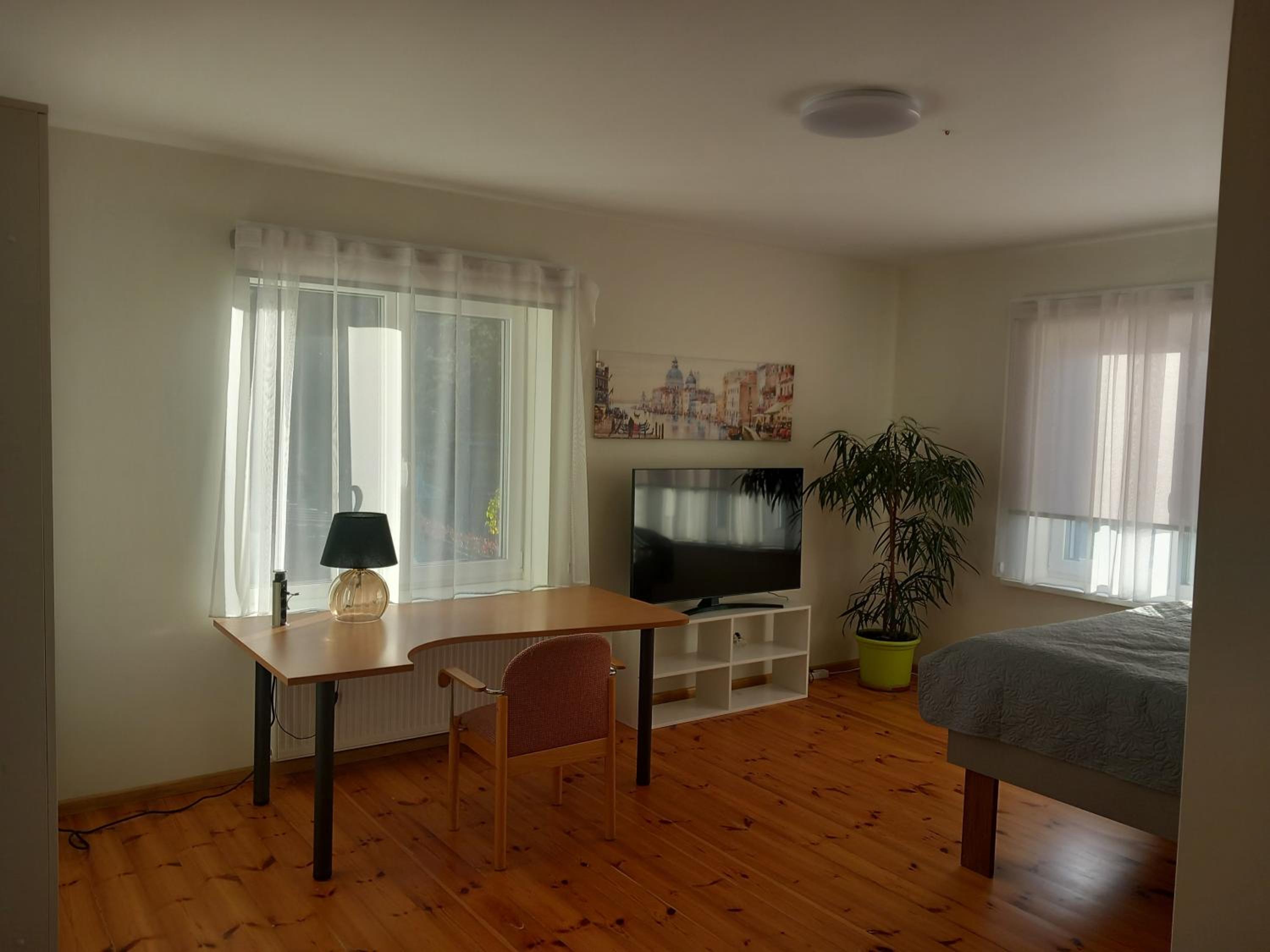 Photo 7