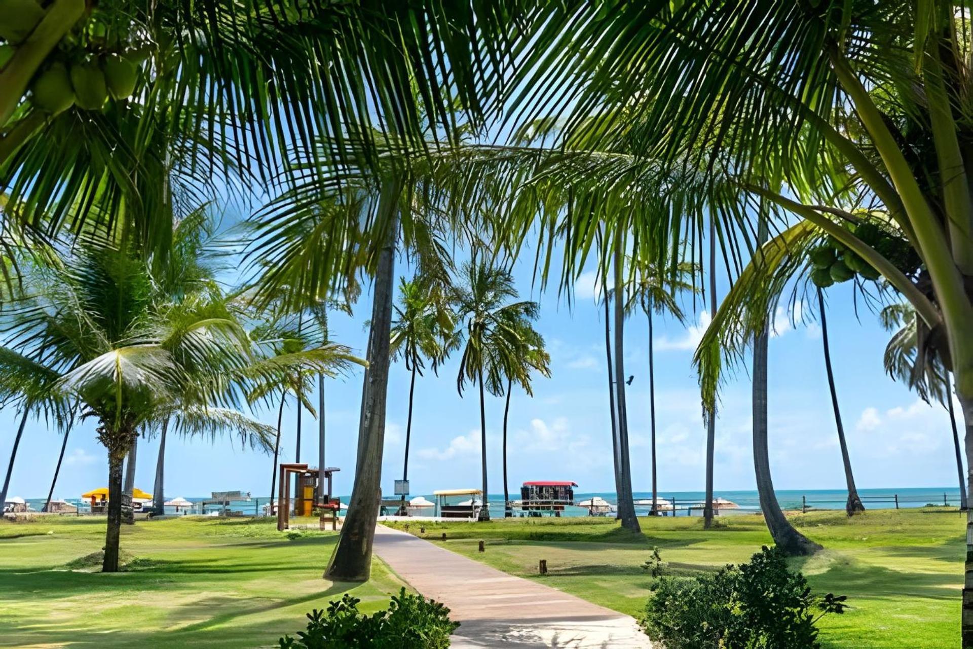 305 D Carneiros Beach Resort