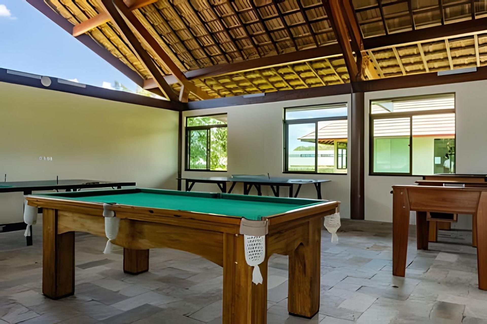305 D Carneiros Beach Resort